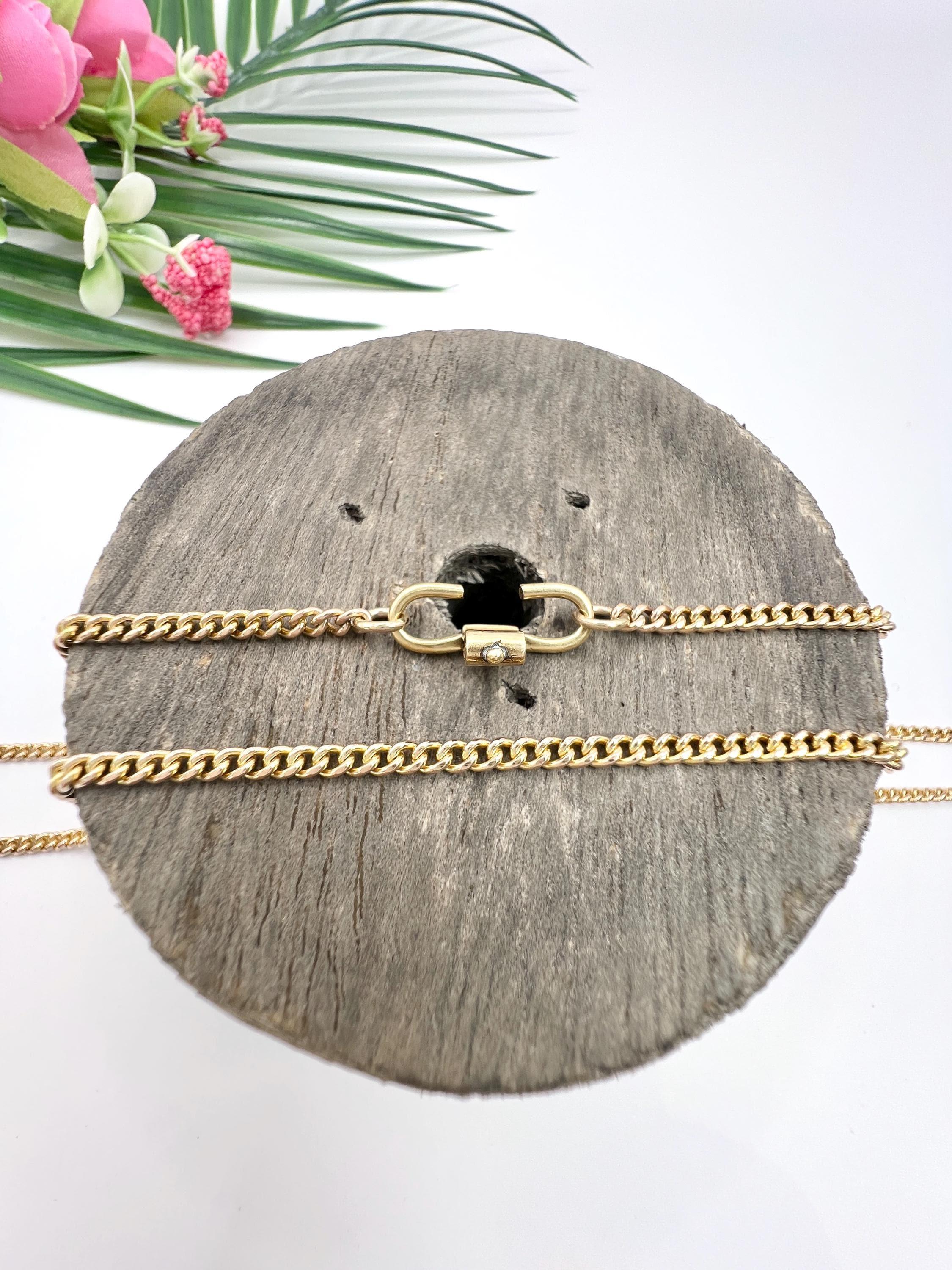 Antique 9ct Yellow Gold, Edwardian 23 Inch Fine Curb Link Chain with Fancy Clasp For Sale 1