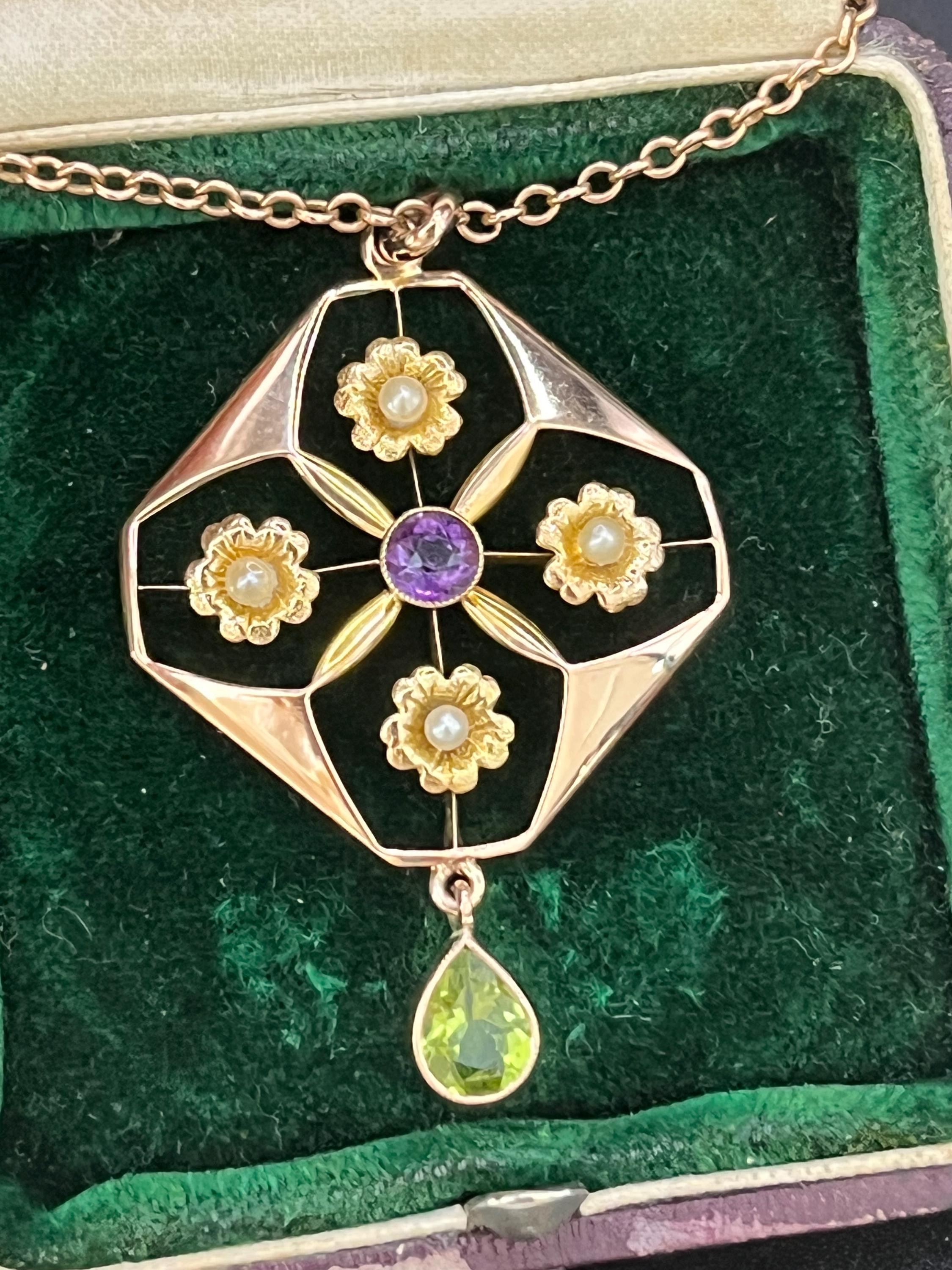 Women's or Men's Antique 9ct Yellow Gold, Edwardian Amethyst, Pearl & Peridot Suffragette Pendent For Sale