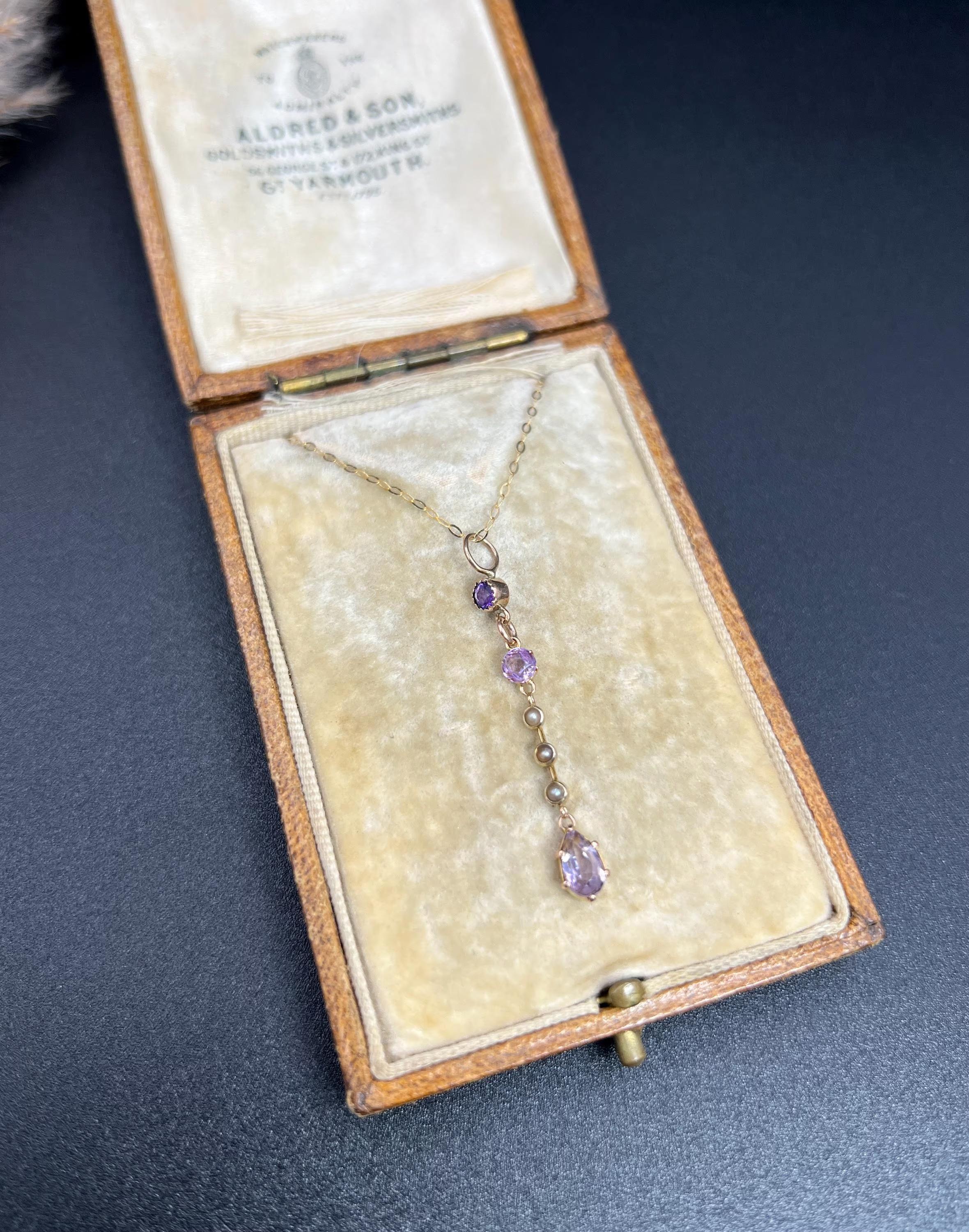 Antique 9ct Yellow Gold, Edwardian Amethyst & Seed Pearl Long Pendant Necklace For Sale 1