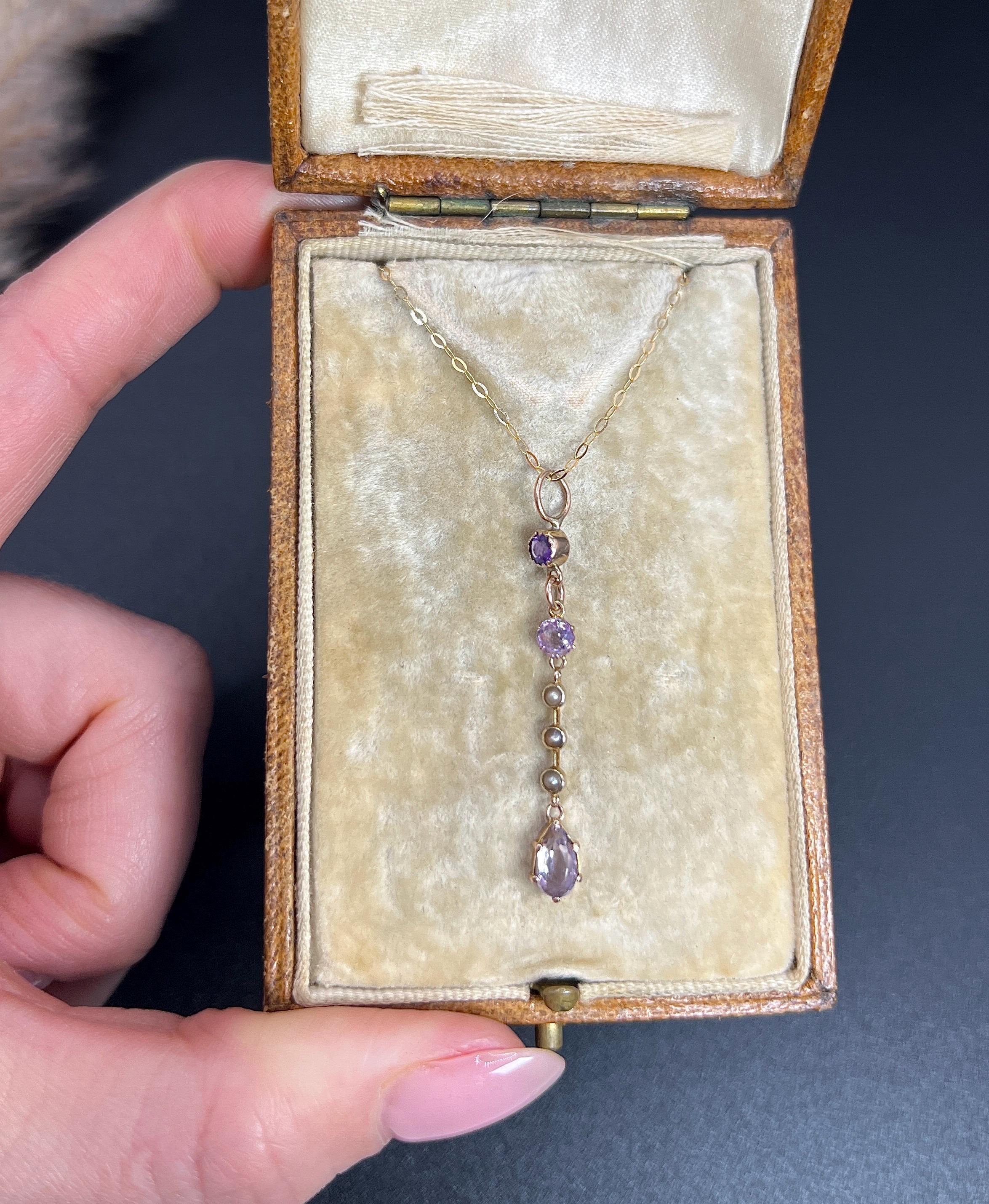 Antique 9ct Yellow Gold, Edwardian Amethyst & Seed Pearl Long Pendant Necklace For Sale 3