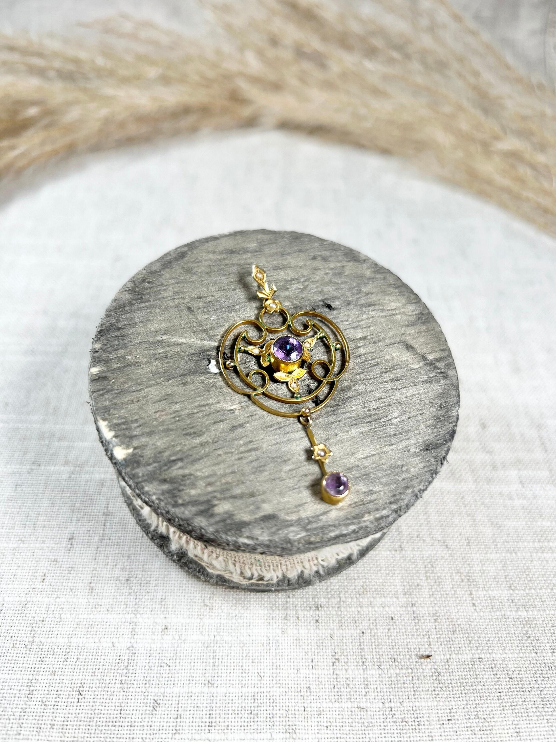 Antique 9ct Yellow Gold Edwardian Amethyst & Seed Pearl Pendant For Sale 5