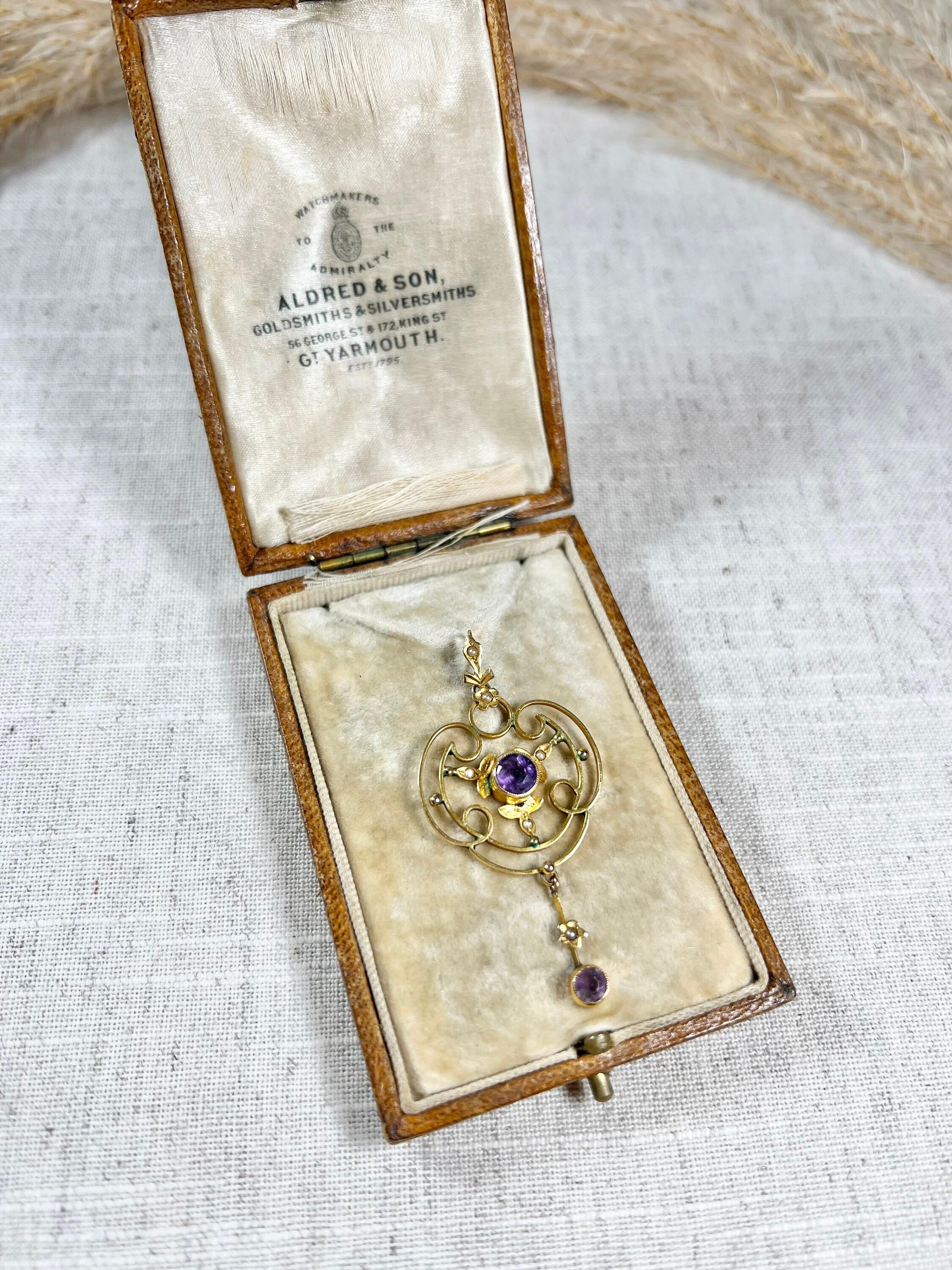 Antique 9ct Yellow Gold Edwardian Amethyst & Seed Pearl Pendant For Sale 6