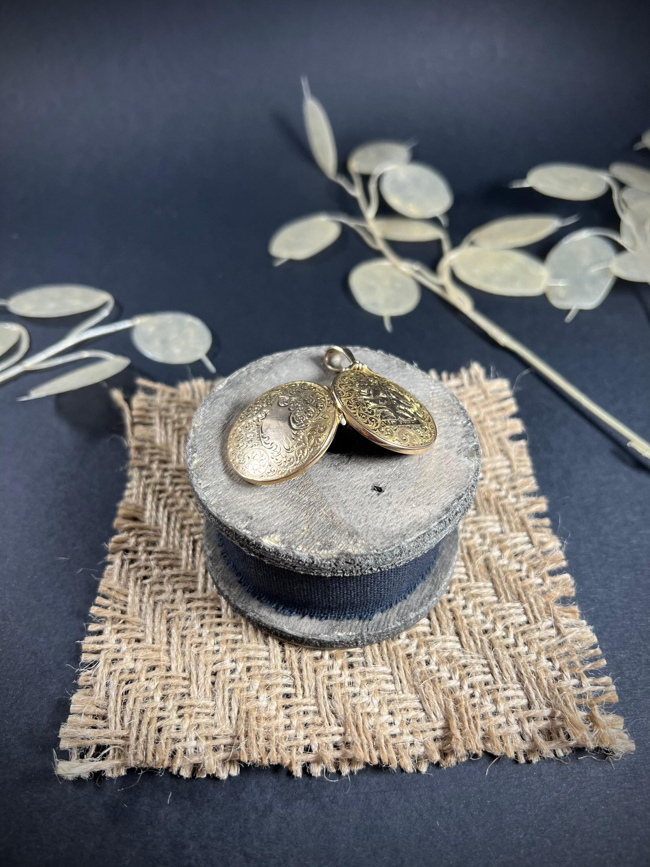 Médaillon rond édouardien ancien en or jaune 9ct en vente 6
