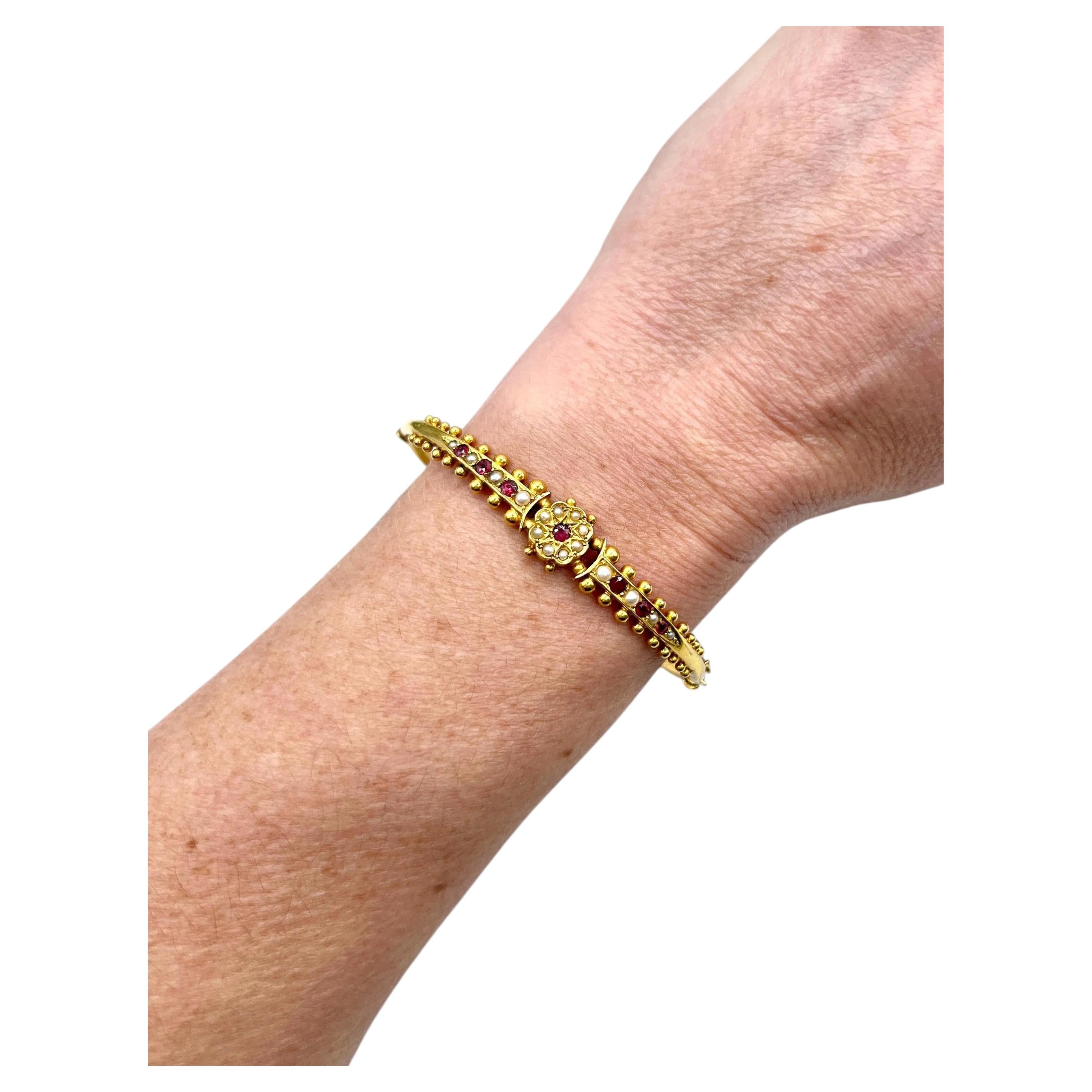 Antique 9ct Yellow Gold, Edwardian Ruby & Pearl Hinged Bangle For Sale