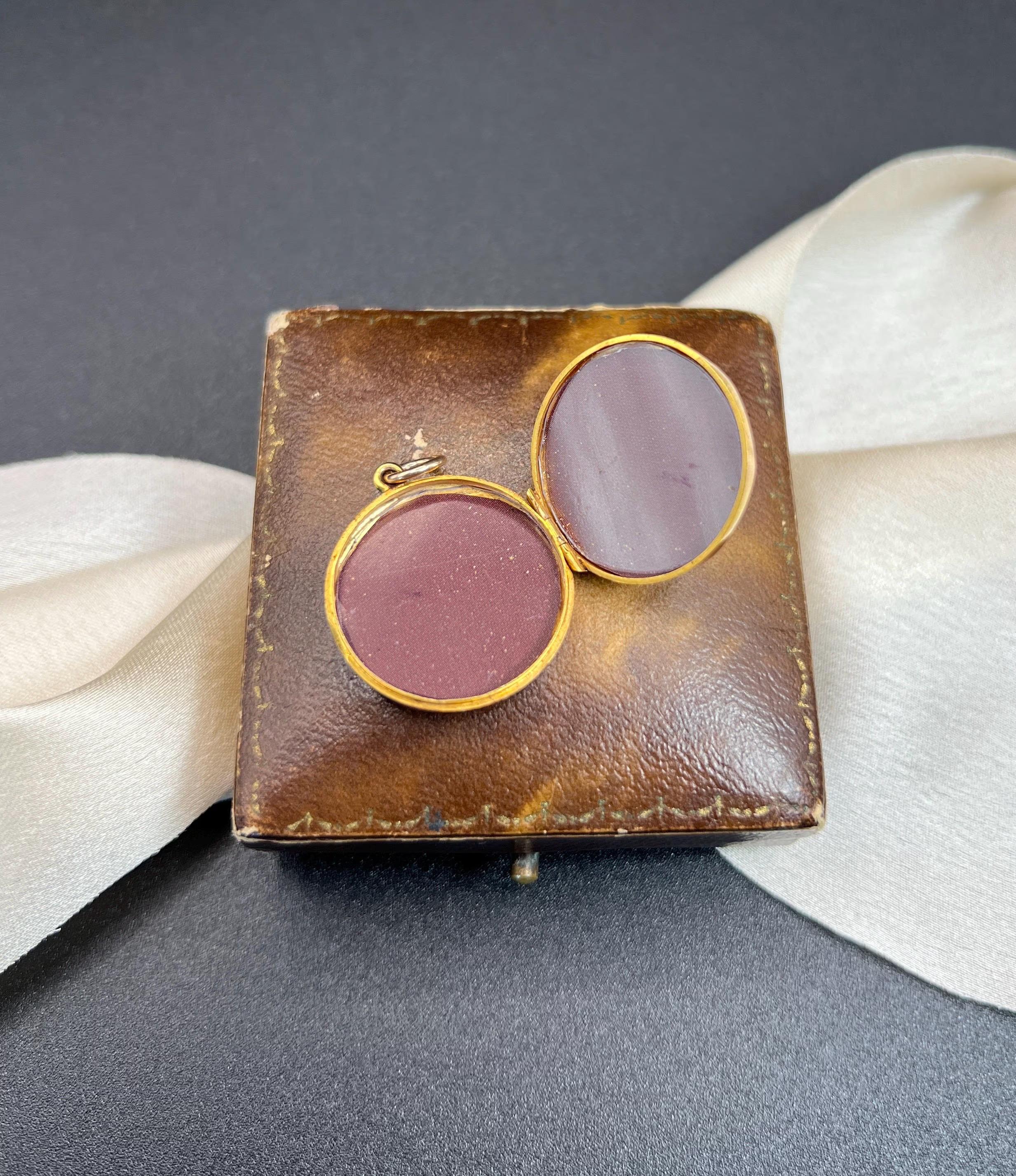 Antique médaillon octogonal édouardien rayé en or jaune 9 carats Bon état - En vente à Brighton, GB