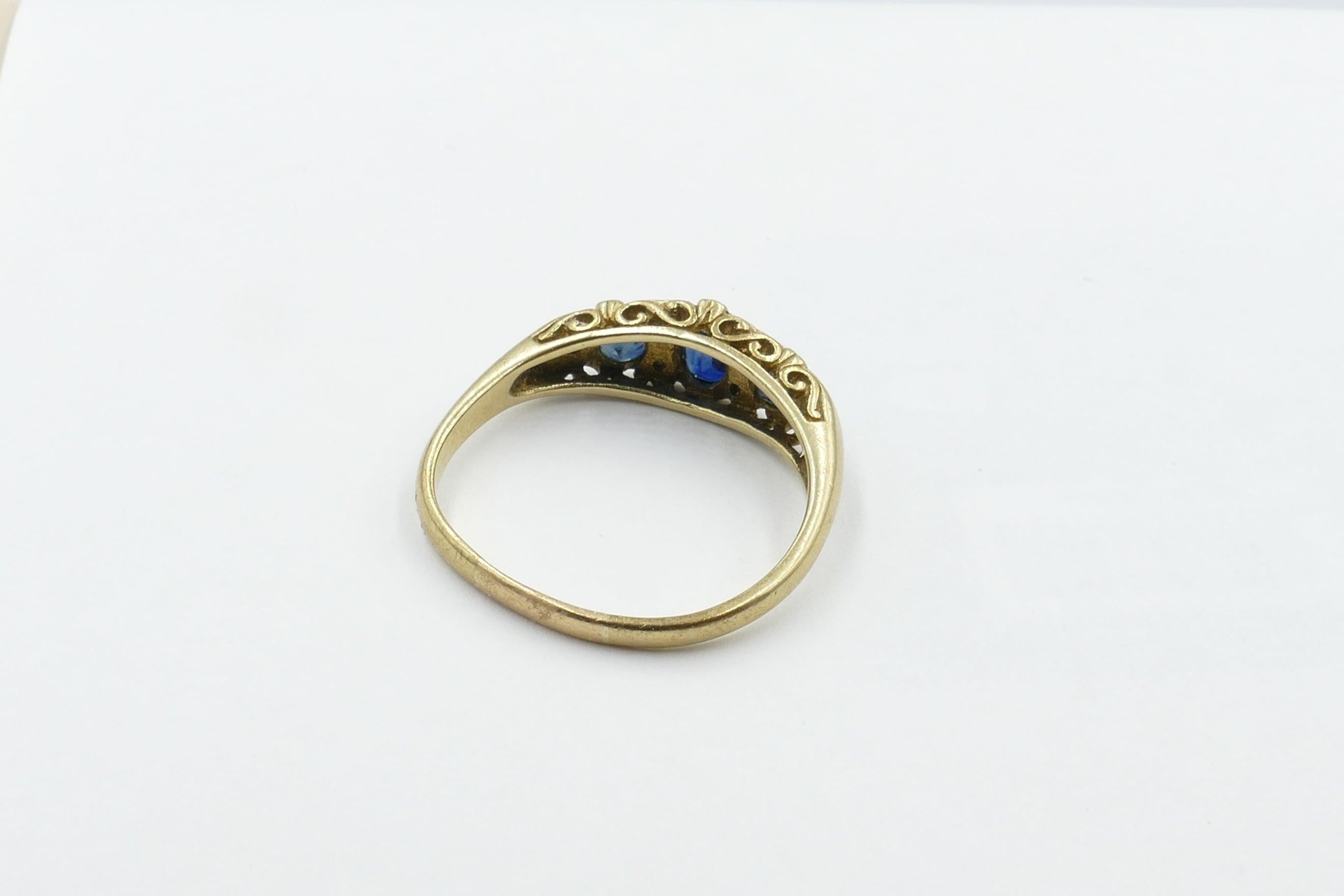 9 carat sapphire ring