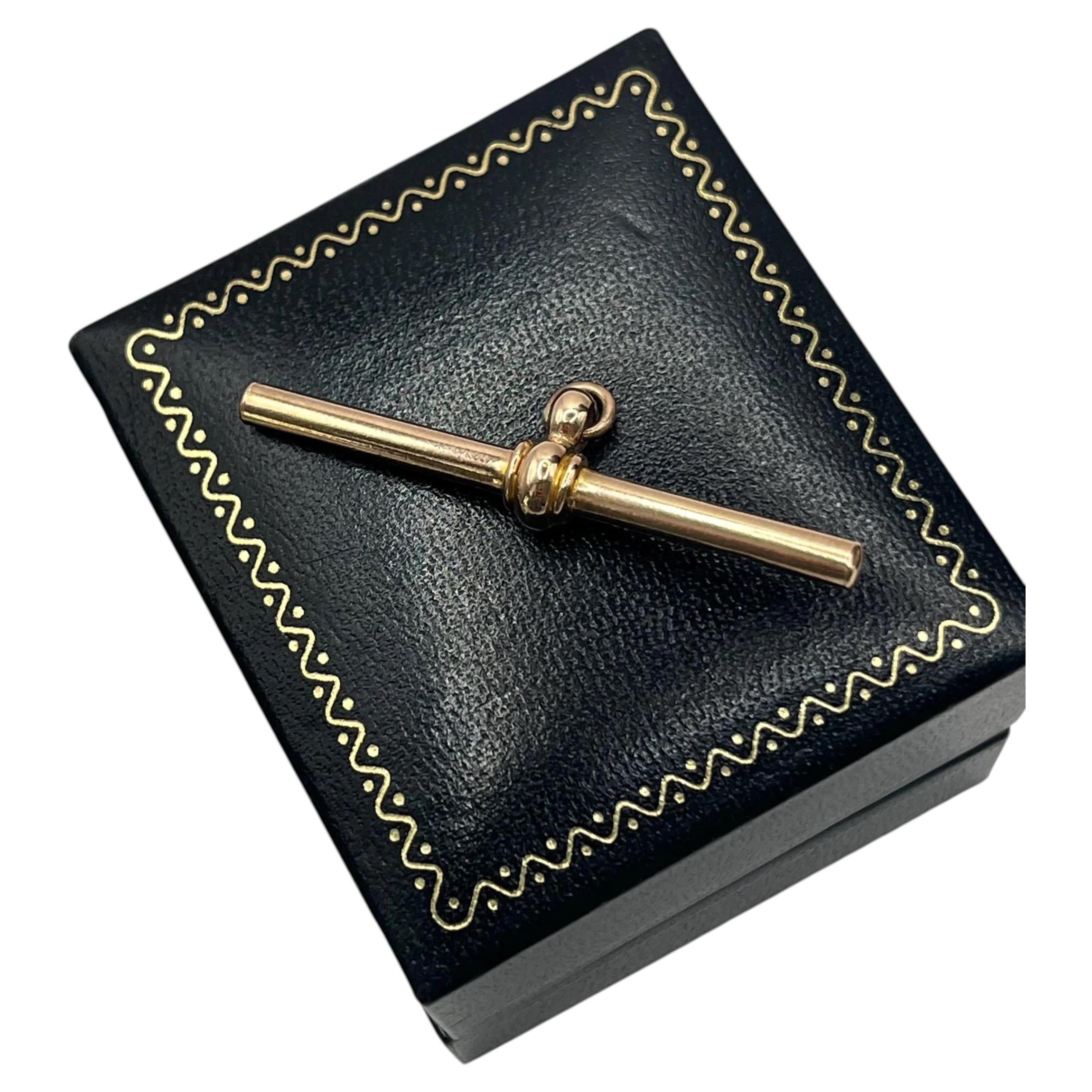 Antico ciondolo con timbro in oro giallo 9ct, edoardiano, con barra a T da 42mm in vendita