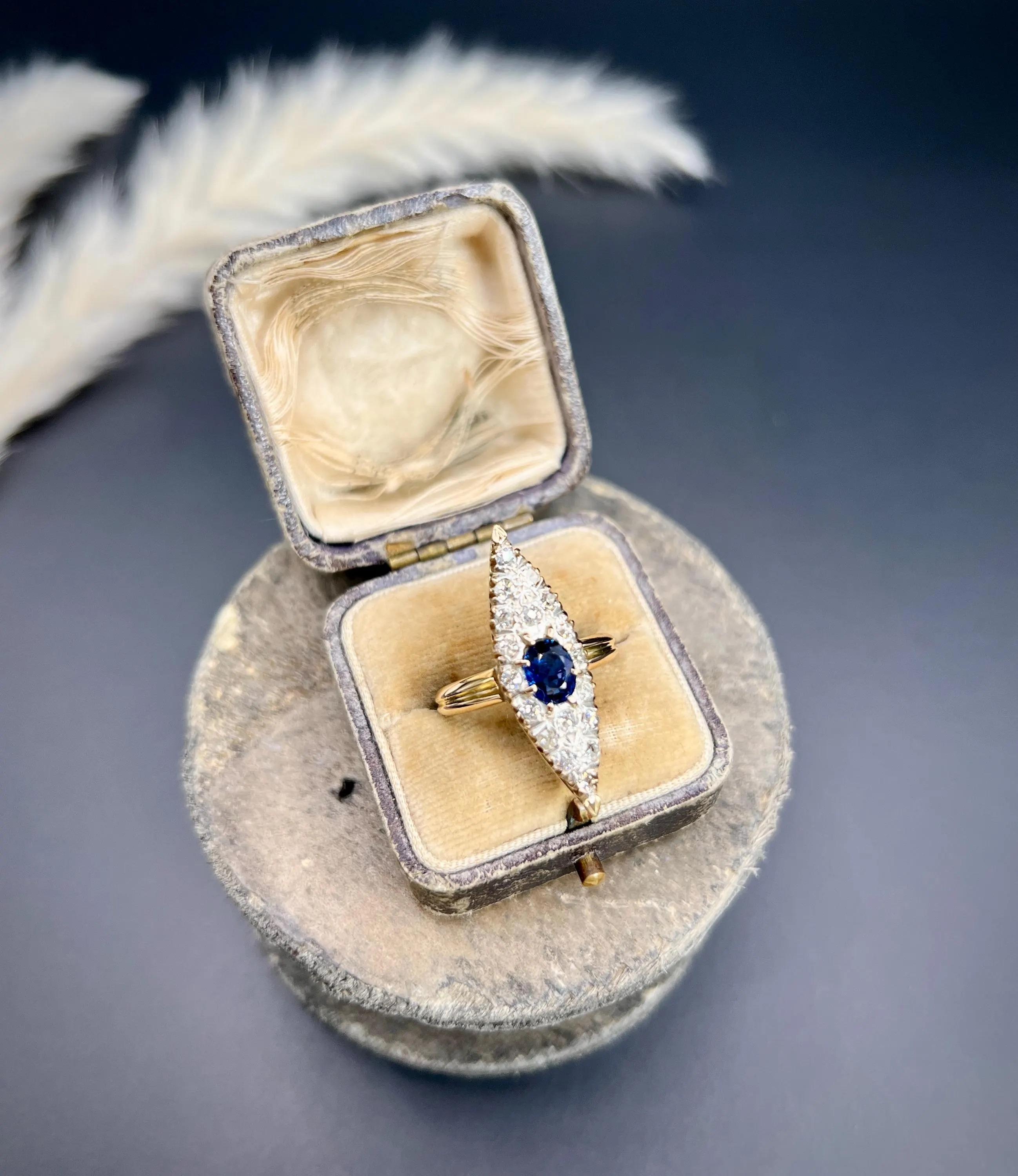Antique 9ct Yellow Gold, Victorian Natural Sapphire & Diamond Marquise Ring For Sale 6