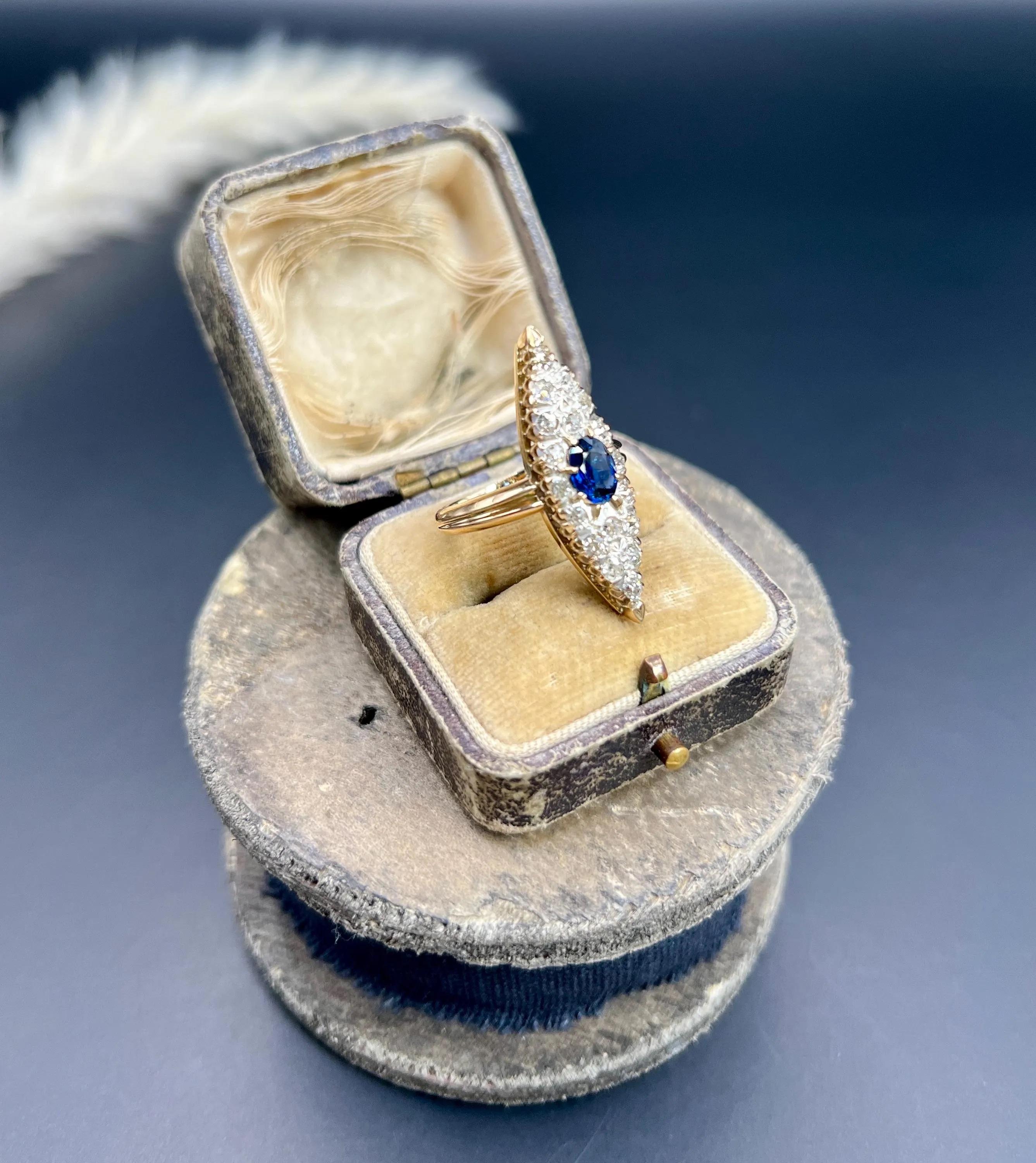 Antique 9ct Yellow Gold, Victorian Natural Sapphire & Diamond Marquise Ring For Sale 2