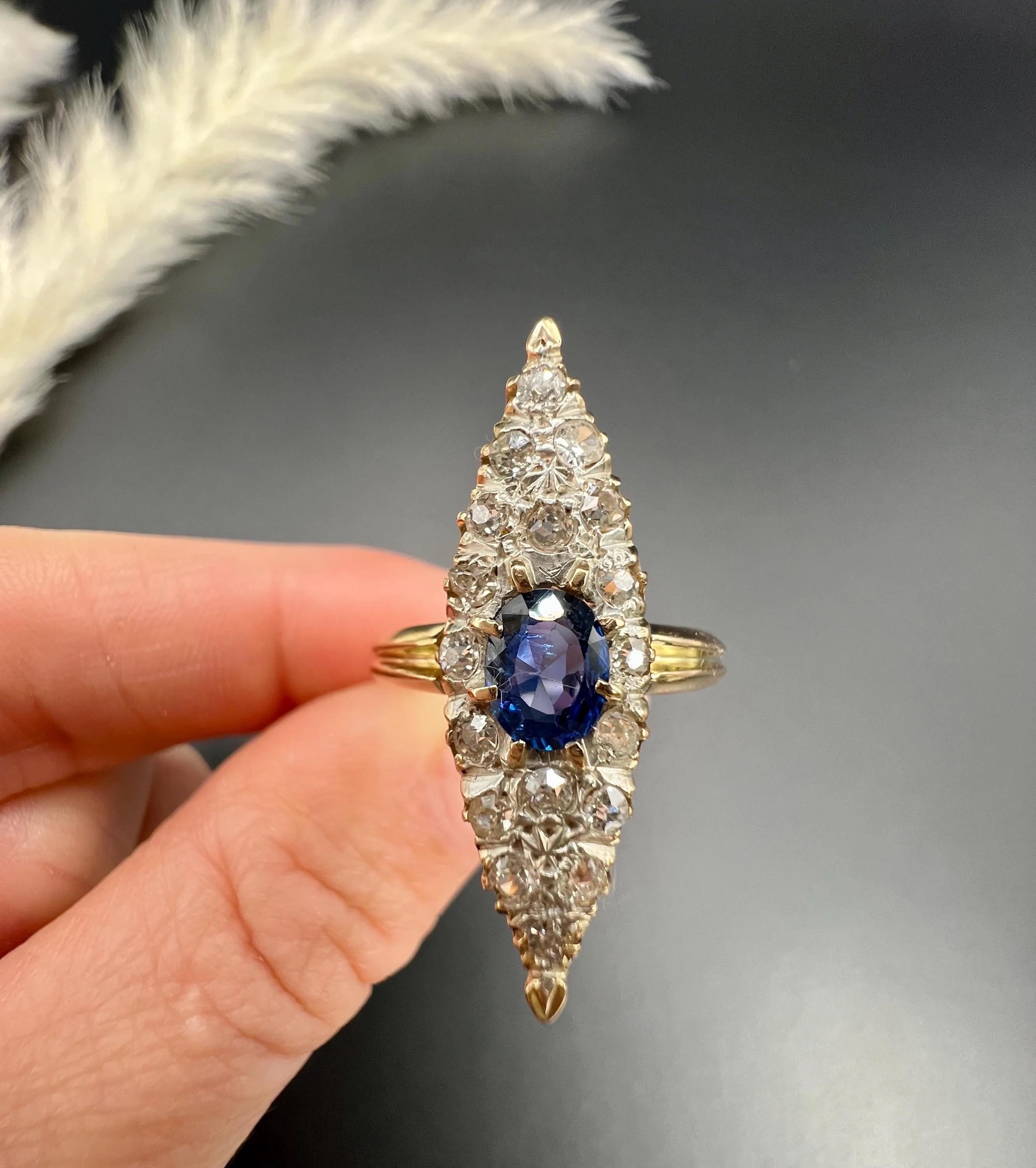 Antique 9ct Yellow Gold, Victorian Natural Sapphire & Diamond Marquise Ring For Sale 3
