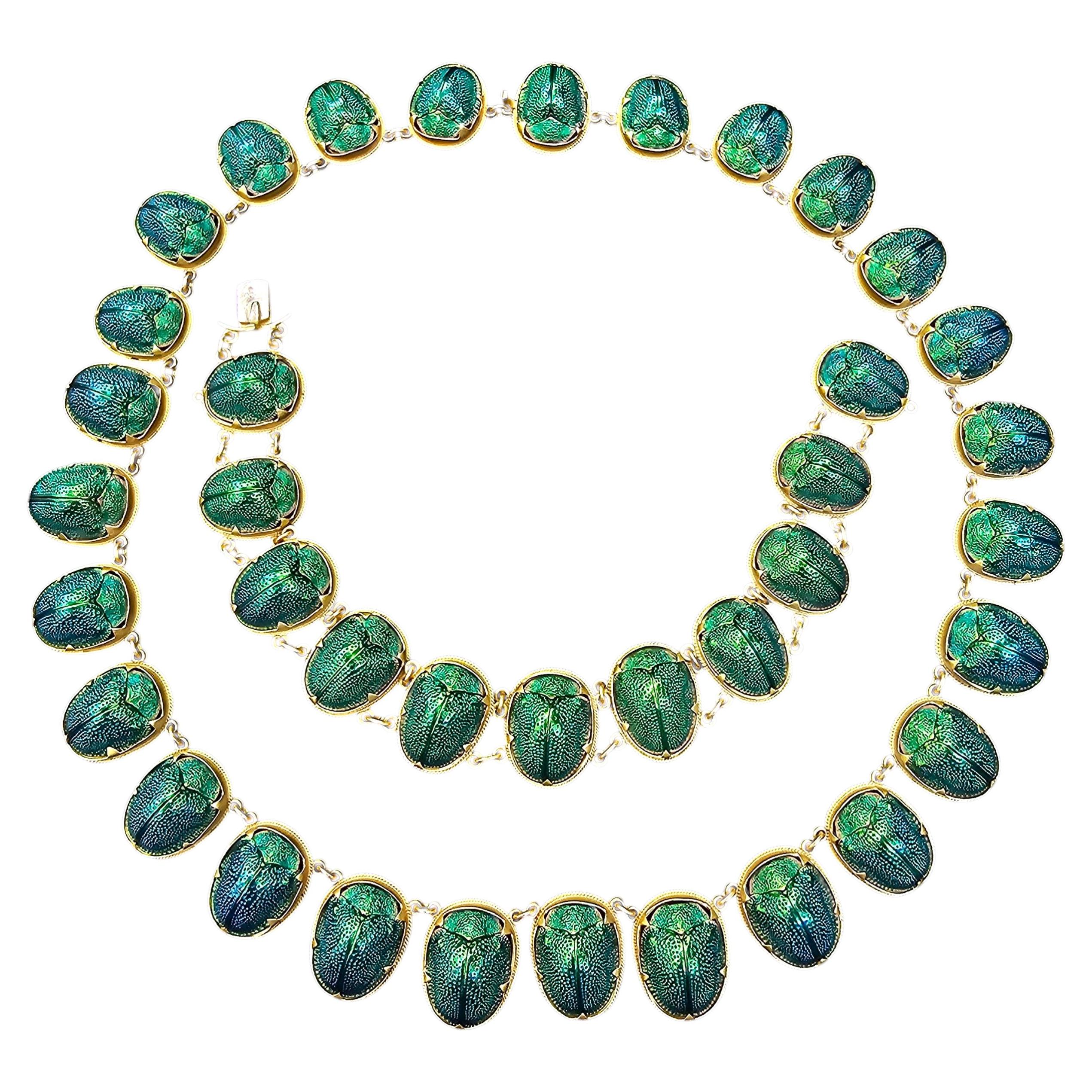 Ensemble collier et bracelet antique en or 9 carats avec scarabée (finition « bloomed »)