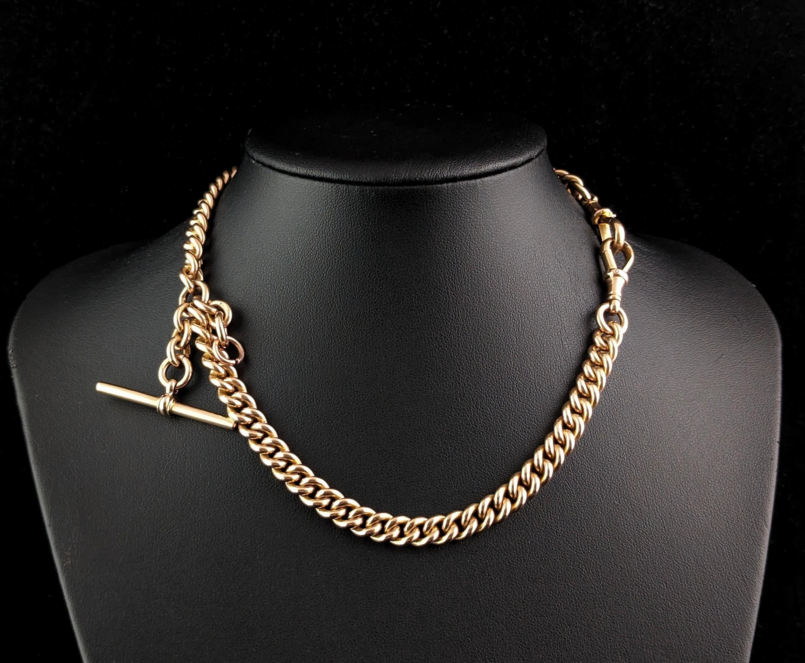 We adore a good antique gold Albert chain here and this one is really the pinnacle of chains! I am truly in love with this one!

It has everything you could ever wish for in an antique gold Albert chain, the heavy weight, fine craftsmanship and if