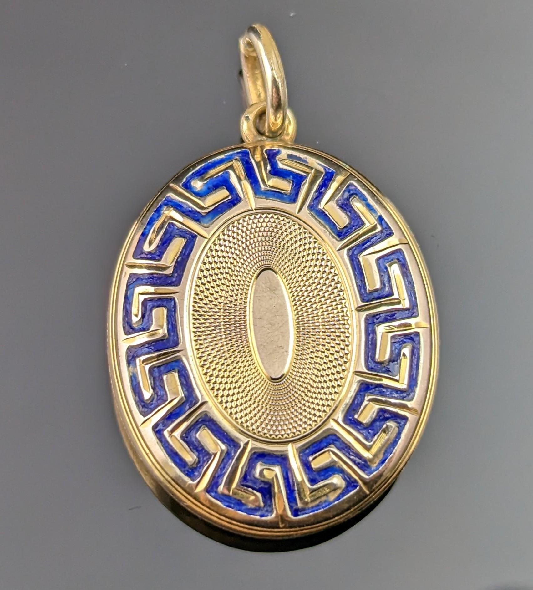 Antique 9k gold and blue enamel mourning locket, Greek key design  In Fair Condition In NEWARK, GB