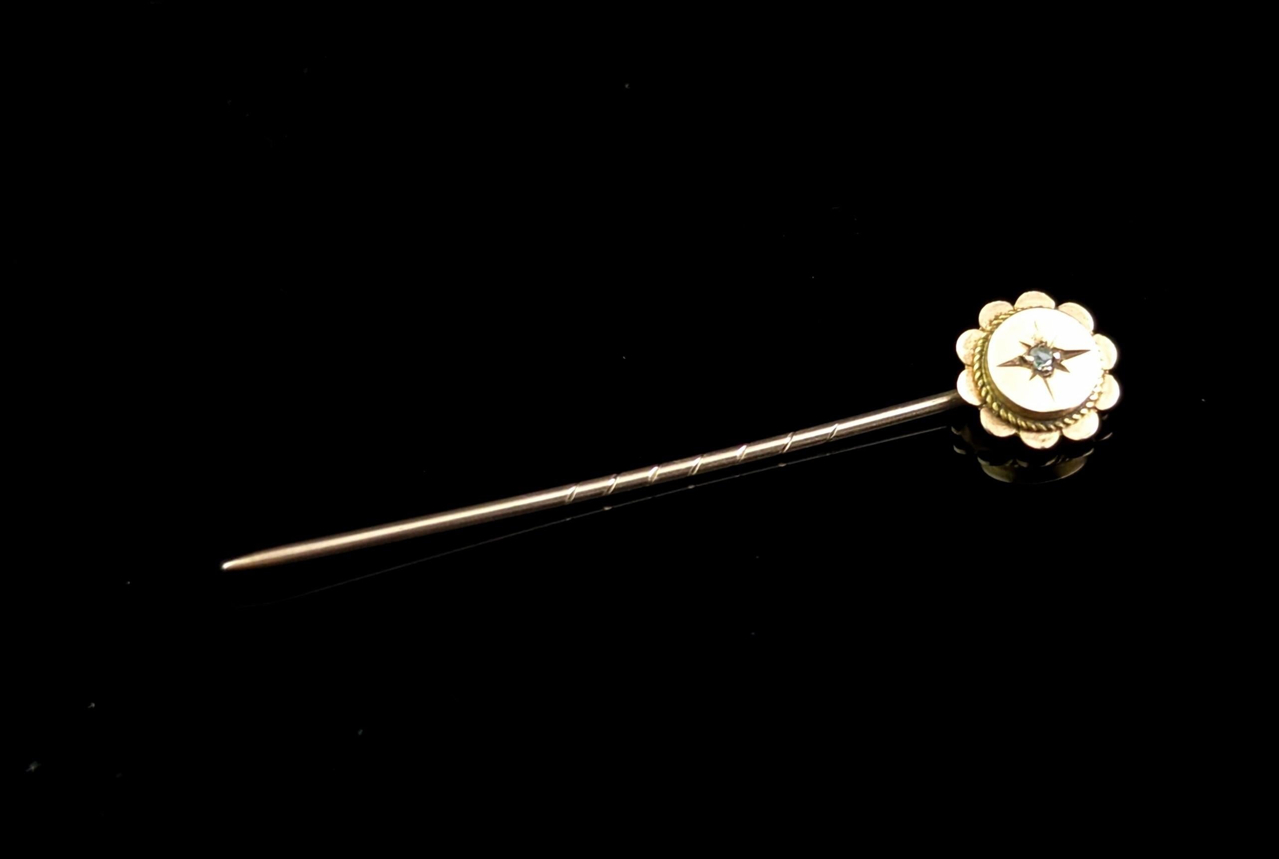 Antique 9k gold and diamond stick pin, Gypsy set, star  2