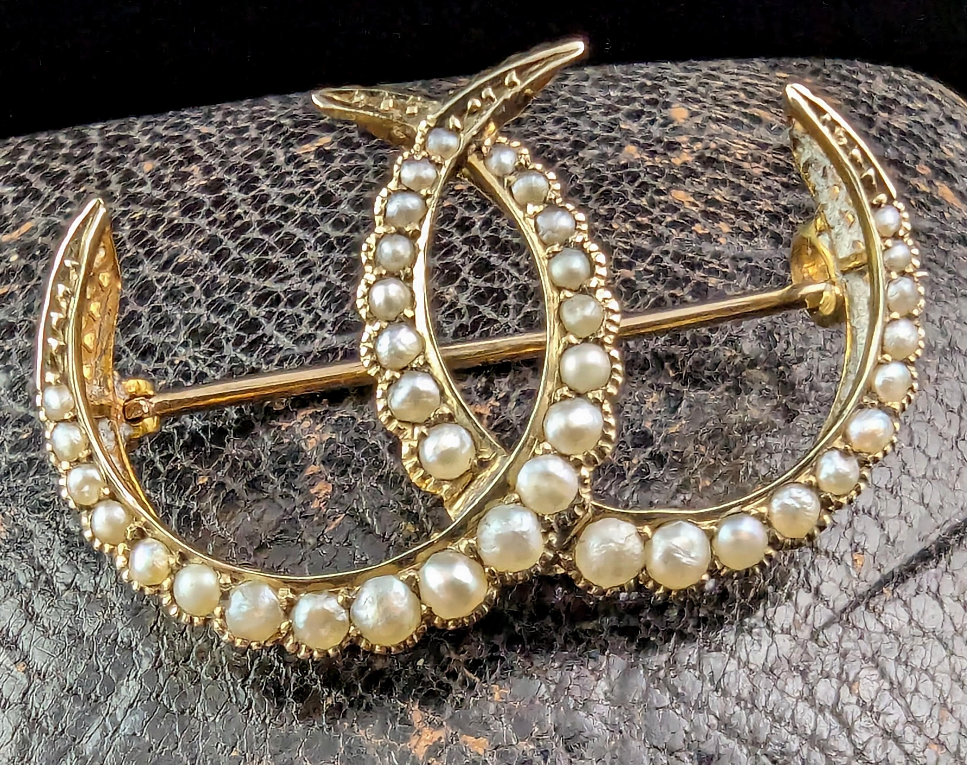 Antique 9k gold and Pearl Double Crescent Moon brooch, Murrle Bennett  For Sale 5