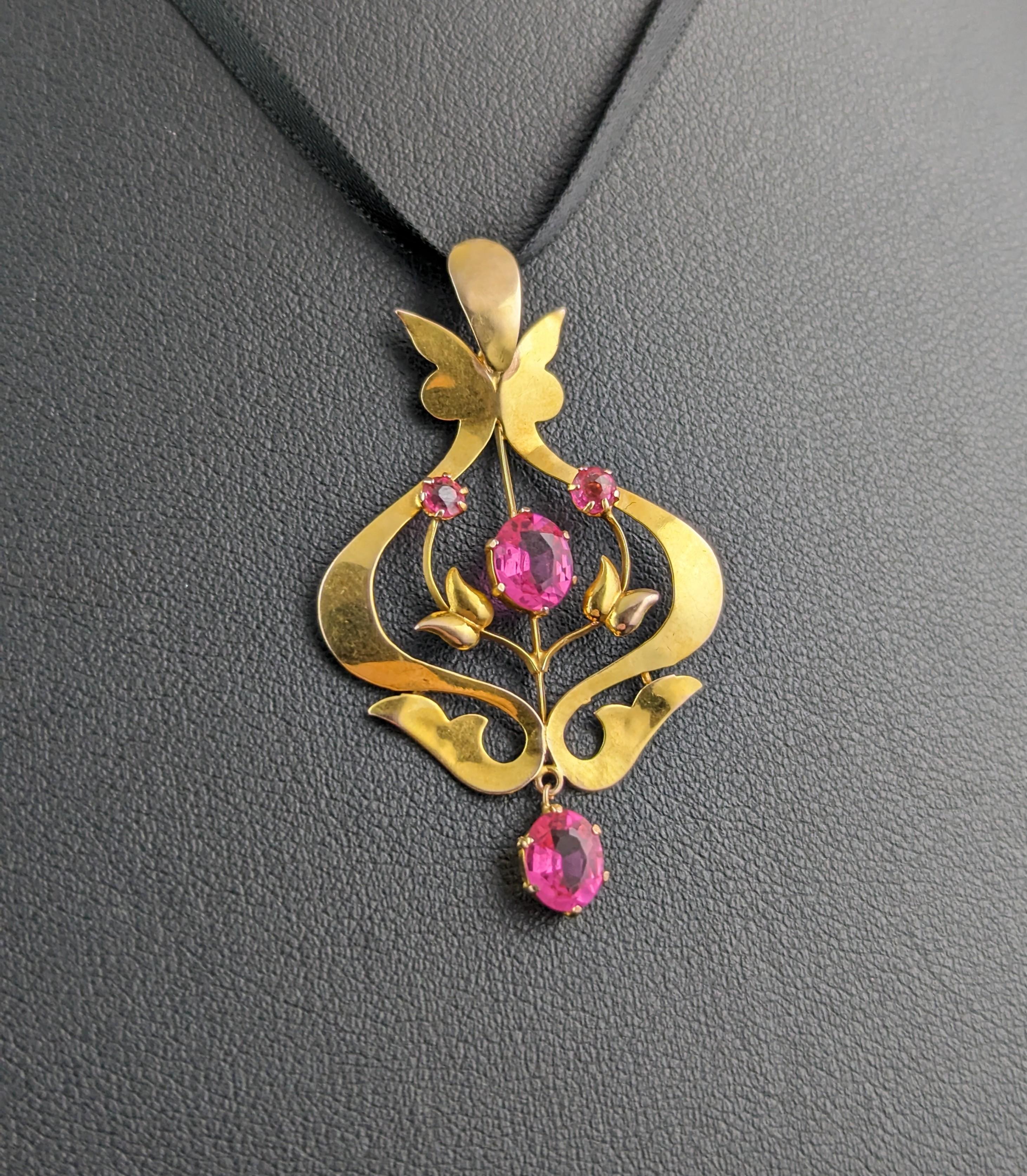 Antique 9k gold and Pink paste pendant, Art Nouveau  For Sale 6