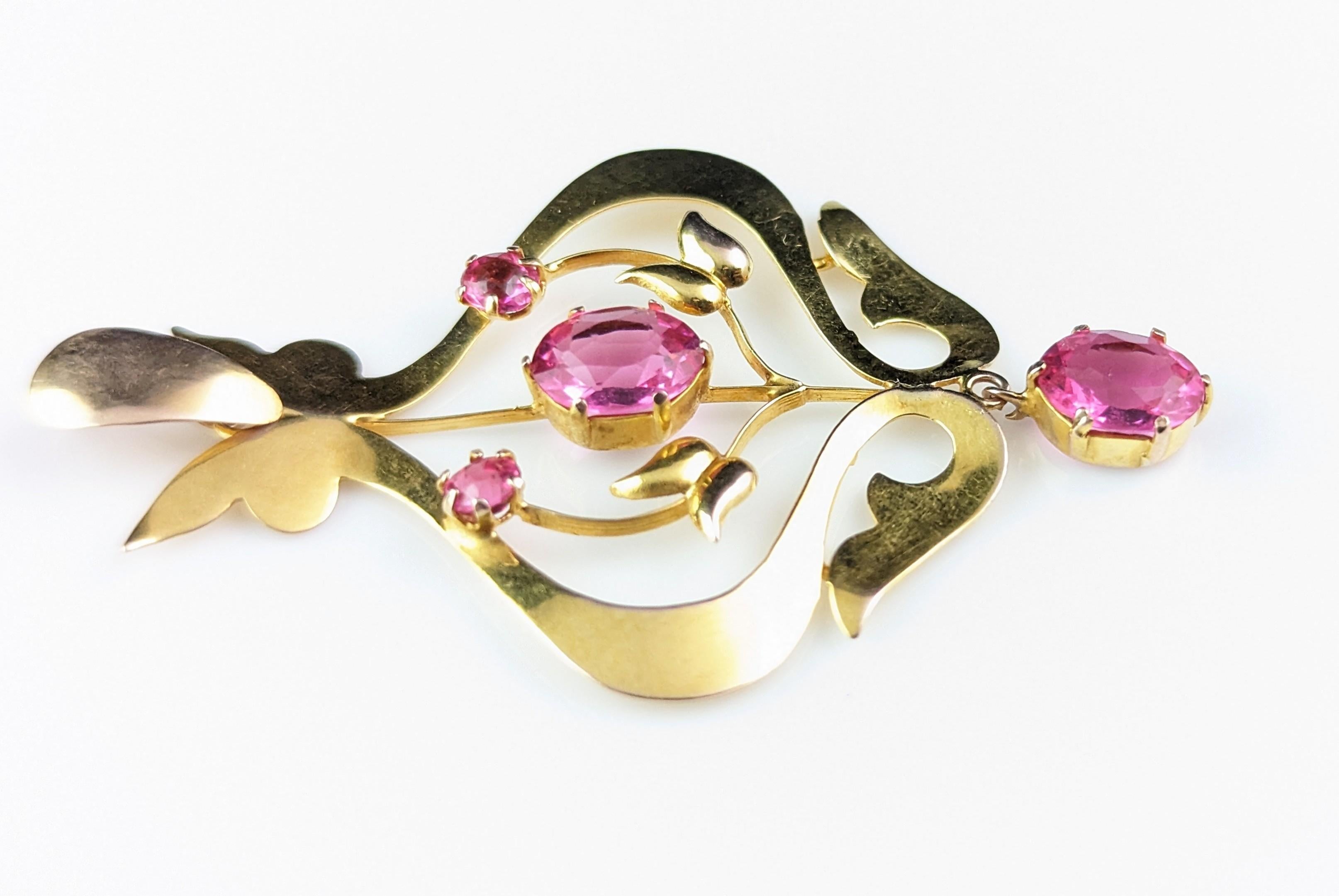 Antique 9k gold and Pink paste pendant, Art Nouveau  For Sale 11