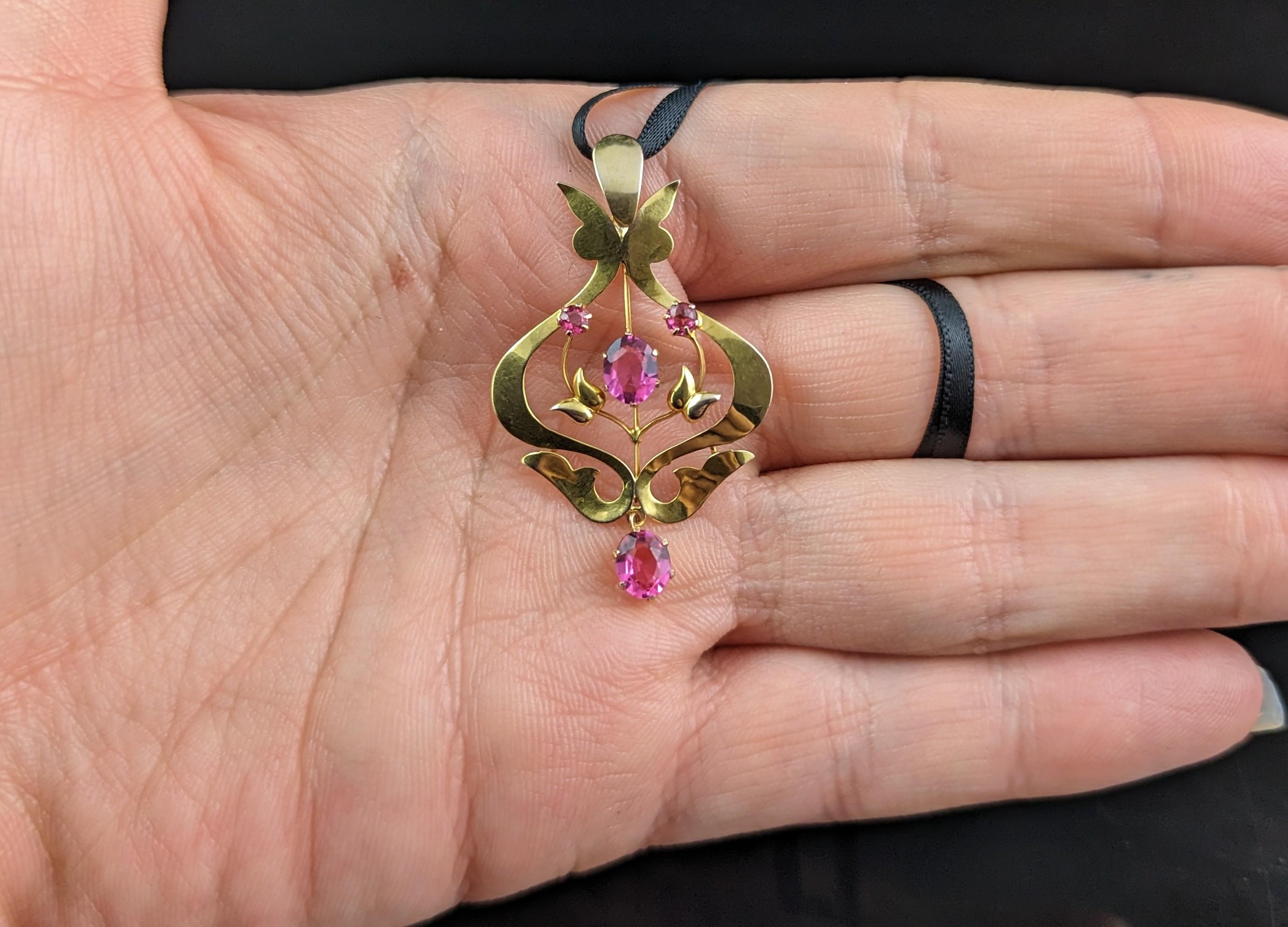Antique 9k gold and Pink paste pendant, Art Nouveau  For Sale 2