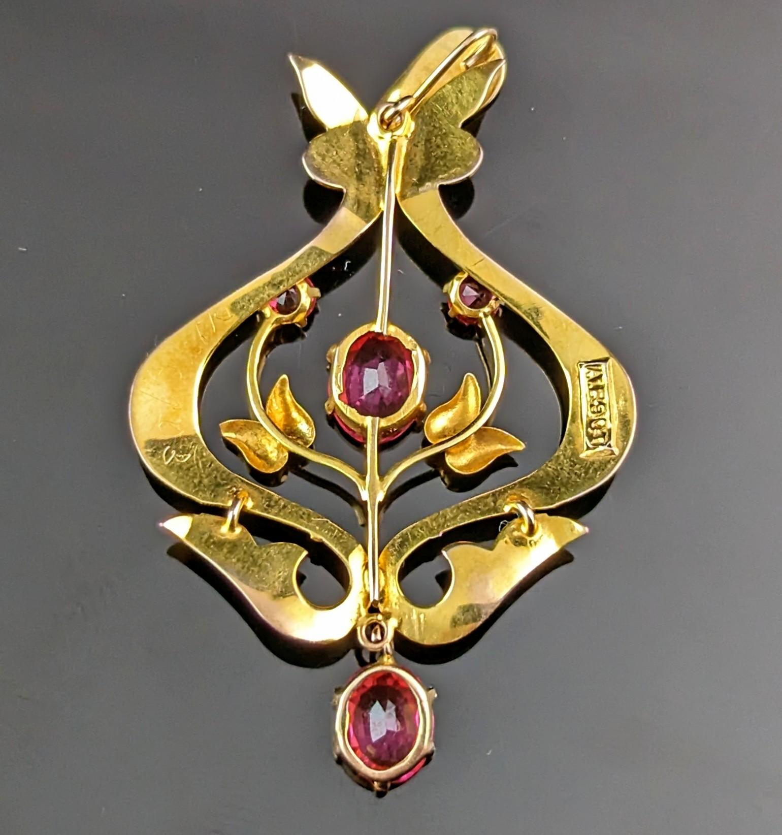 Antique 9k gold and Pink paste pendant, Art Nouveau  For Sale 3