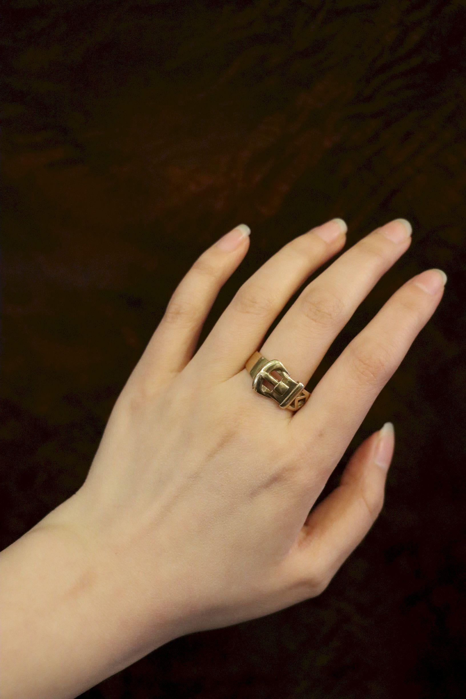 Antique 9K Gold Belt Ring

Approximate Dimensions:
9.75 - 10(Ring Size)
1.2 cm (Width)
6.8 grams in weight.