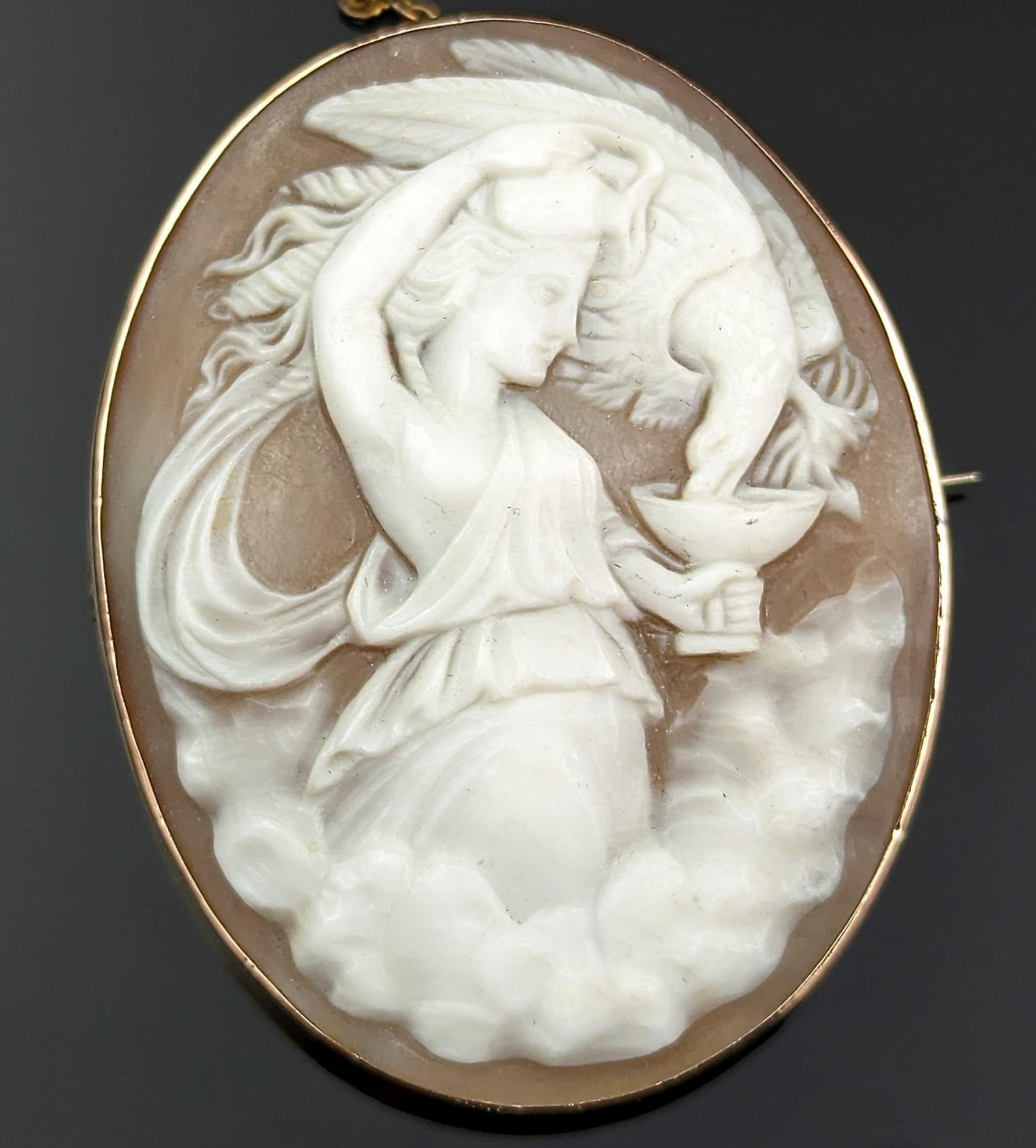 Antique 9k gold Cameo brooch, Hebe and the eagle Zeus  1