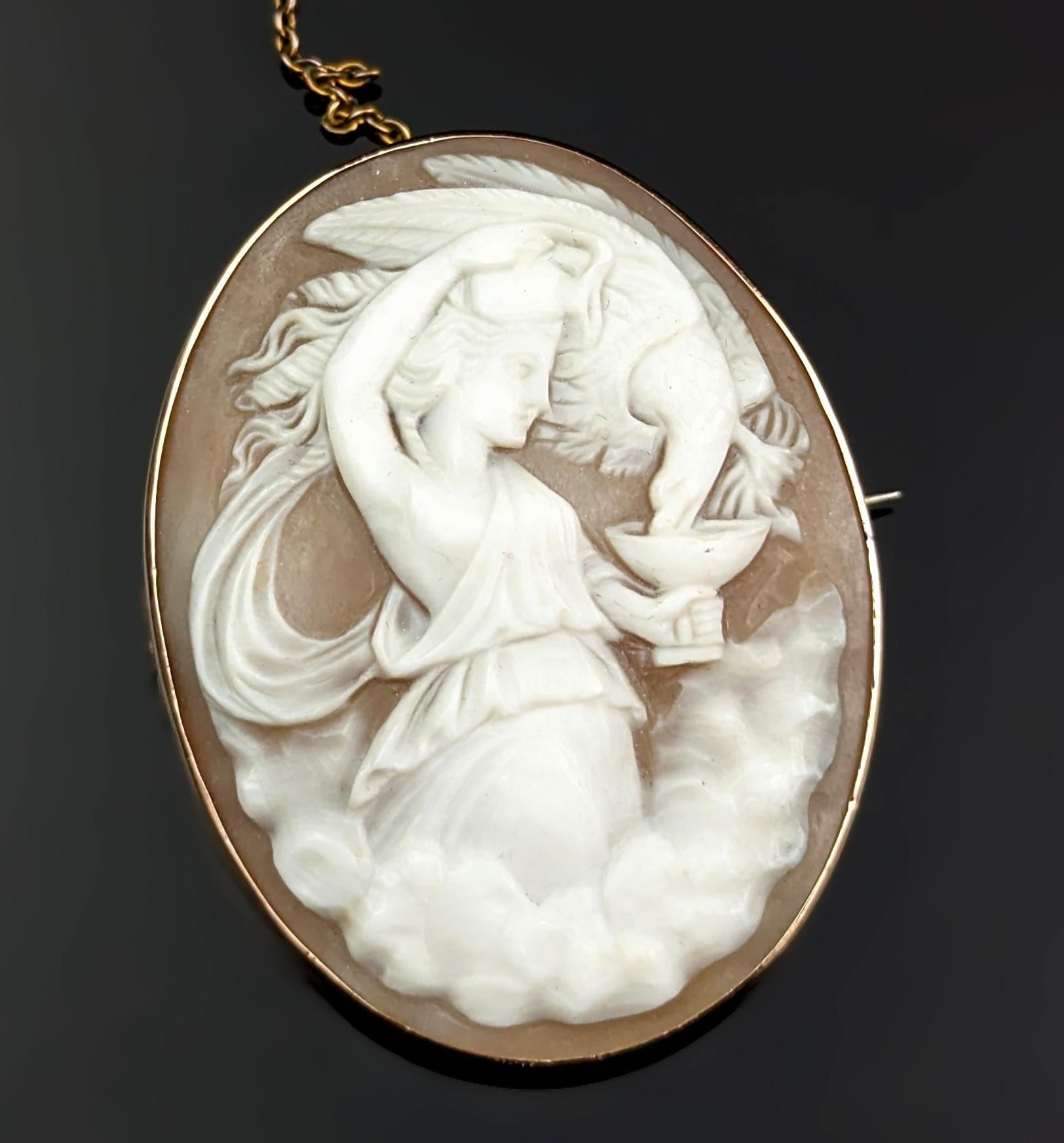 Antique 9k gold Cameo brooch, Hebe and the eagle Zeus  4