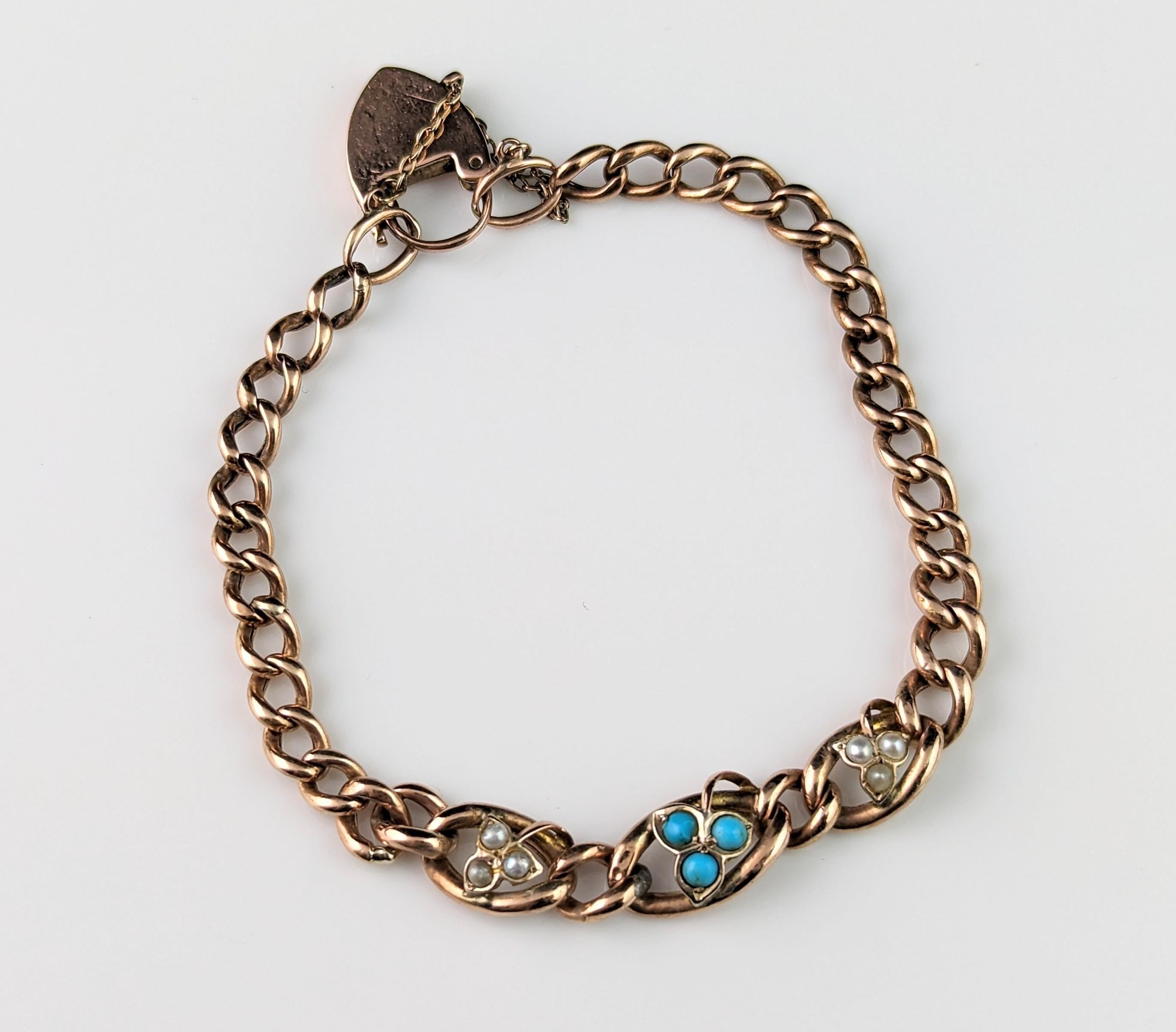 Antique 9k gold curb bracelet, Turquoise and Pearl leaves, Edwardian  For Sale 8