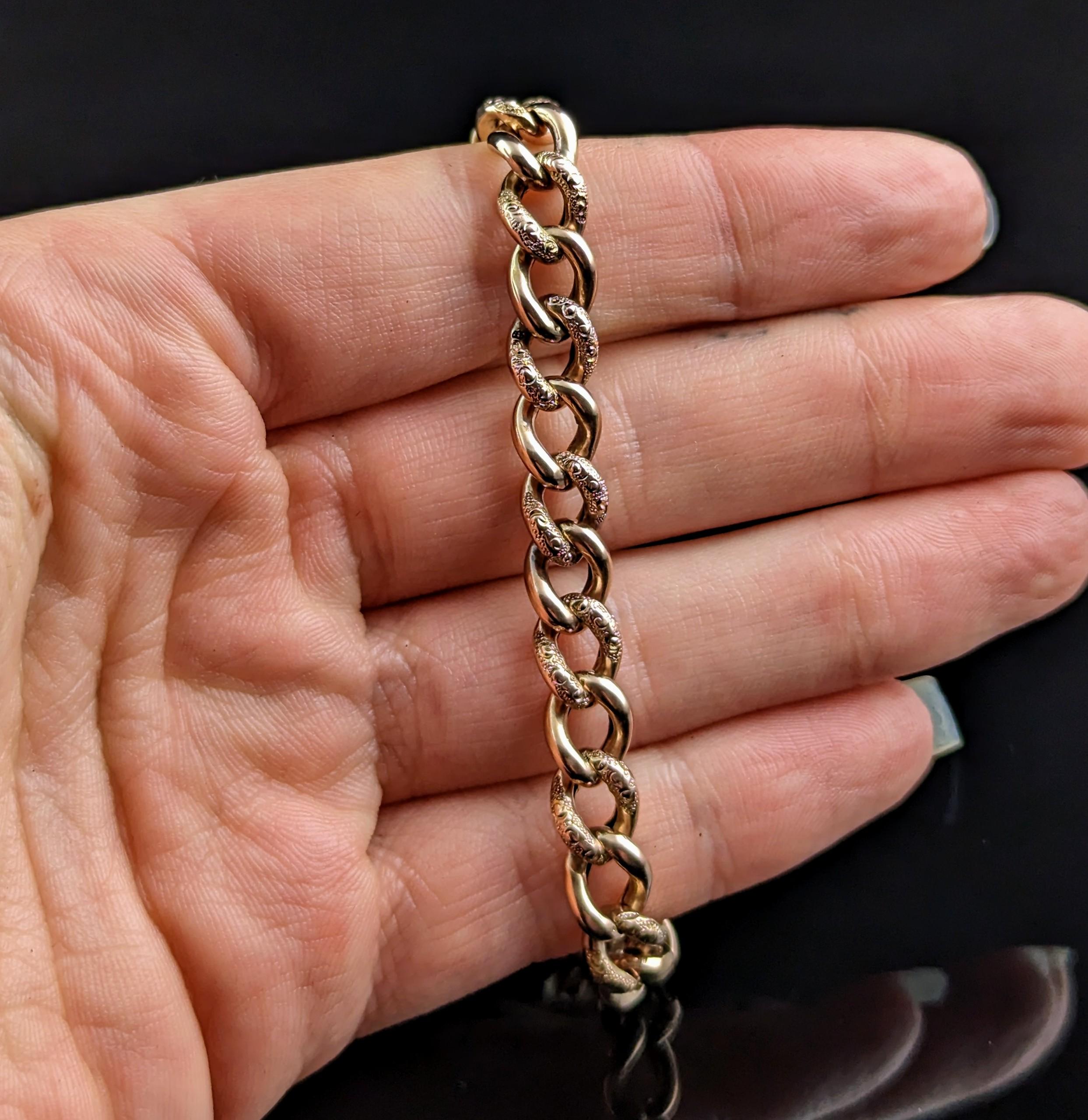 Antique 9k Gold Curb Link Bracelet, Edwardian, Day to Night In Fair Condition In NEWARK, GB