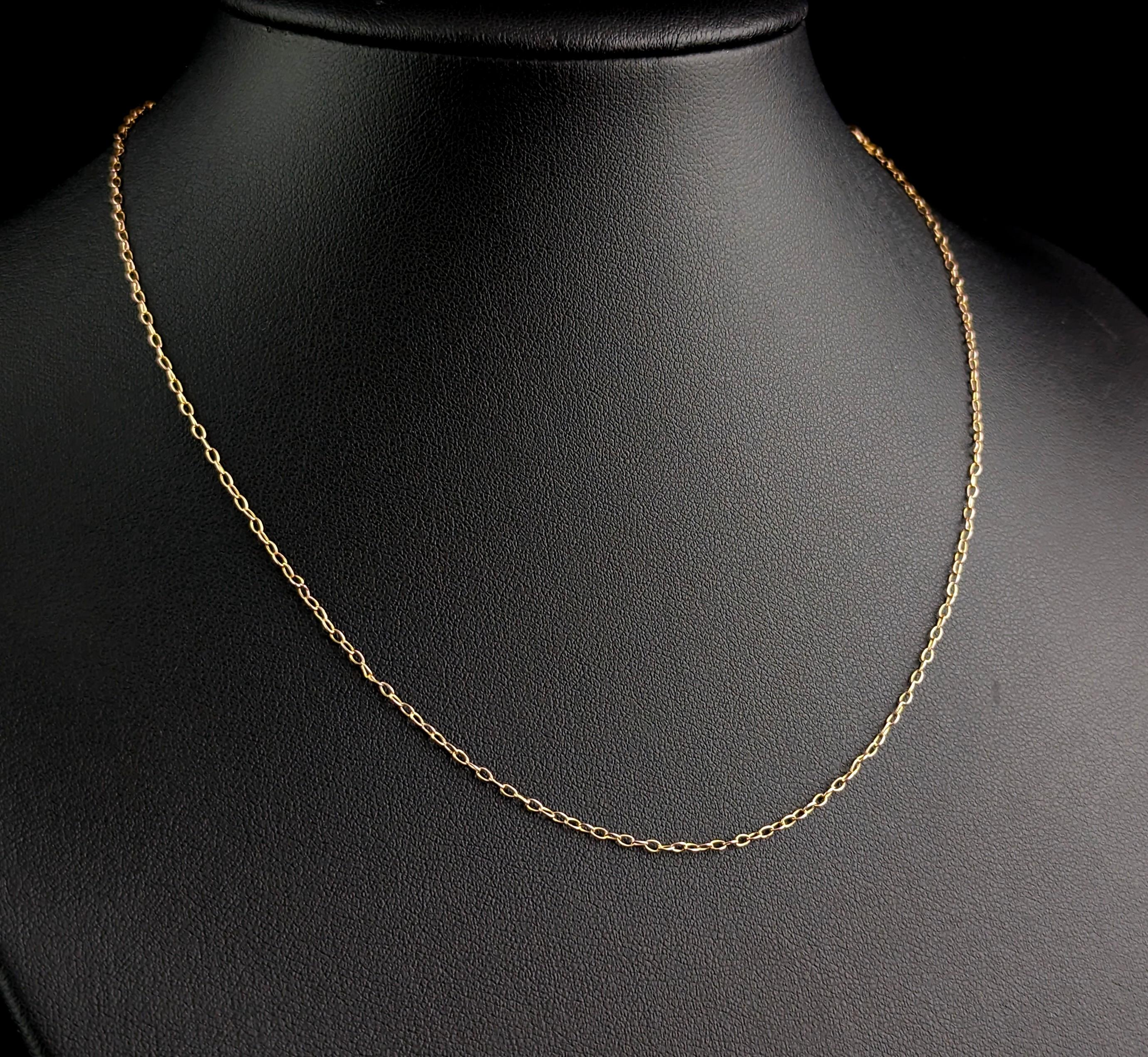 Antique 9k Gold Dainty Trace Link Chain Necklace, Edwardian In Good Condition In NEWARK, GB