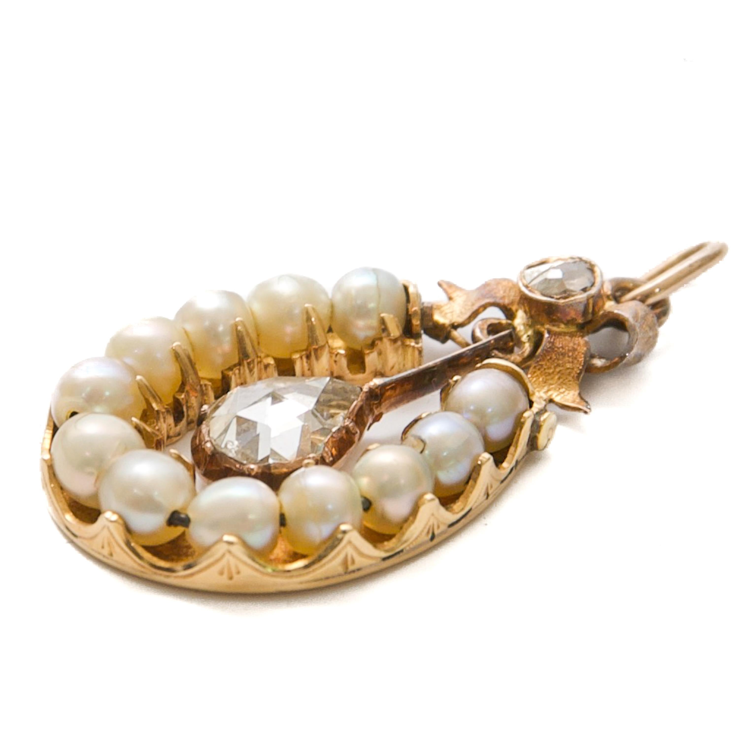 Rose Cut Antique 9K Gold Horseshoe Pendant with Pearls and Diamonds For Sale
