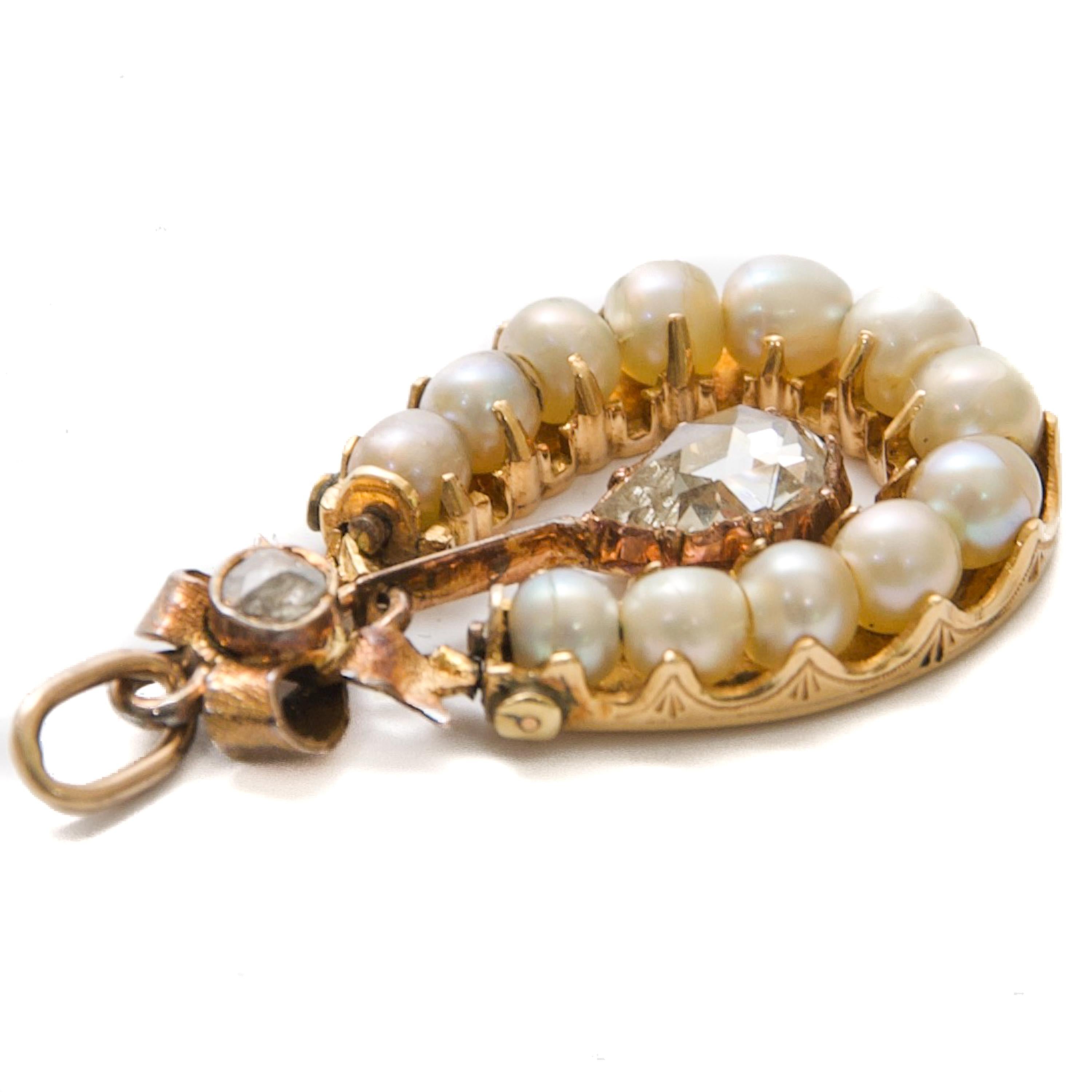 Women's or Men's Antique 9K Gold Horseshoe Pendant with Pearls and Diamonds For Sale