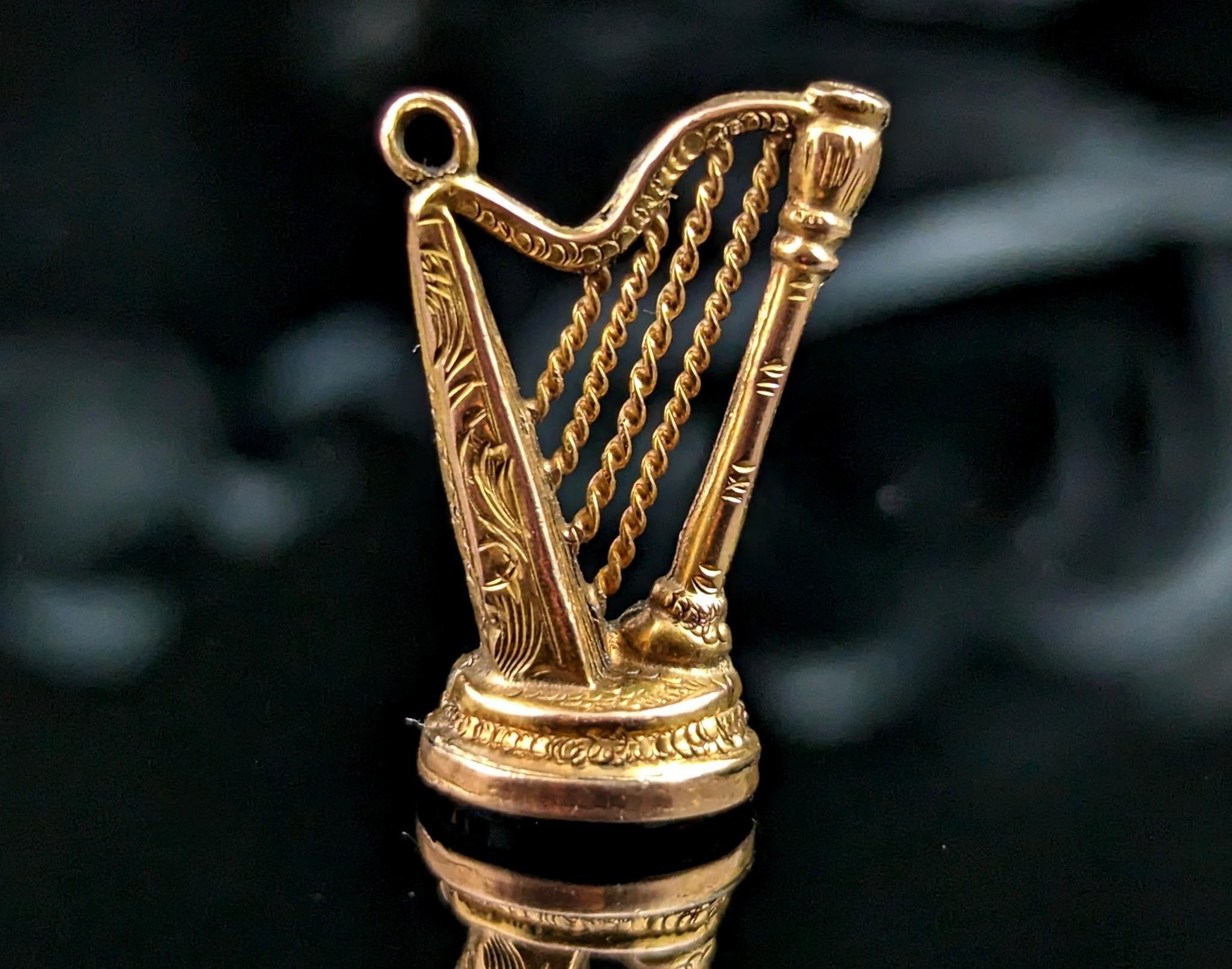 Antique 9k gold novelty seal fob pendant, harp, Bloodstone  For Sale 2