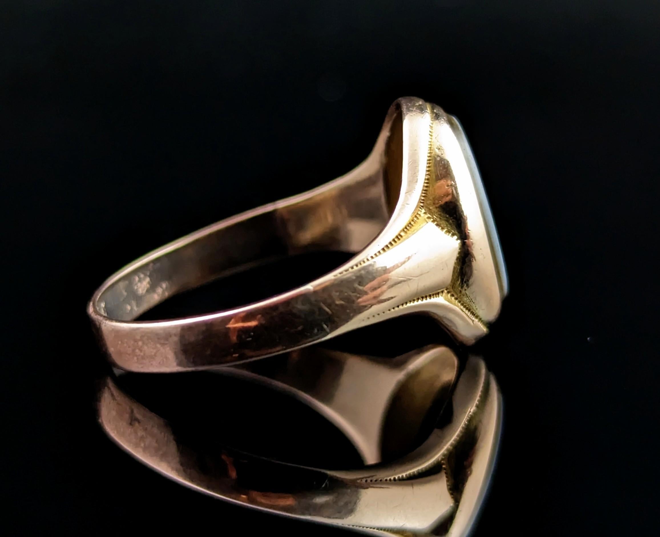 Antique 9k gold Sardonyx signet ring, pinky ring  1