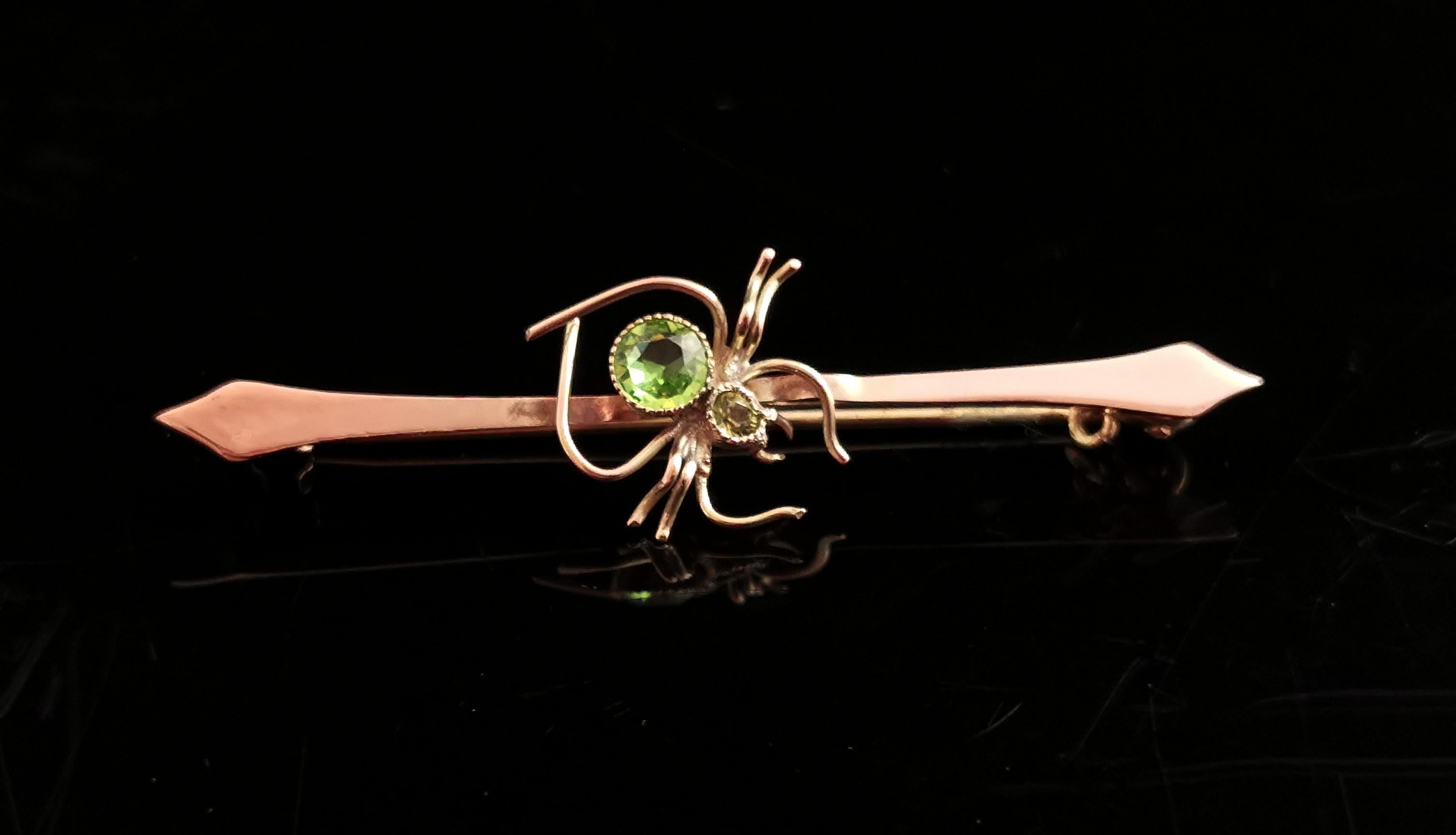 Round Cut Antique 9k Gold Spider Brooch, Peridot and Paste For Sale