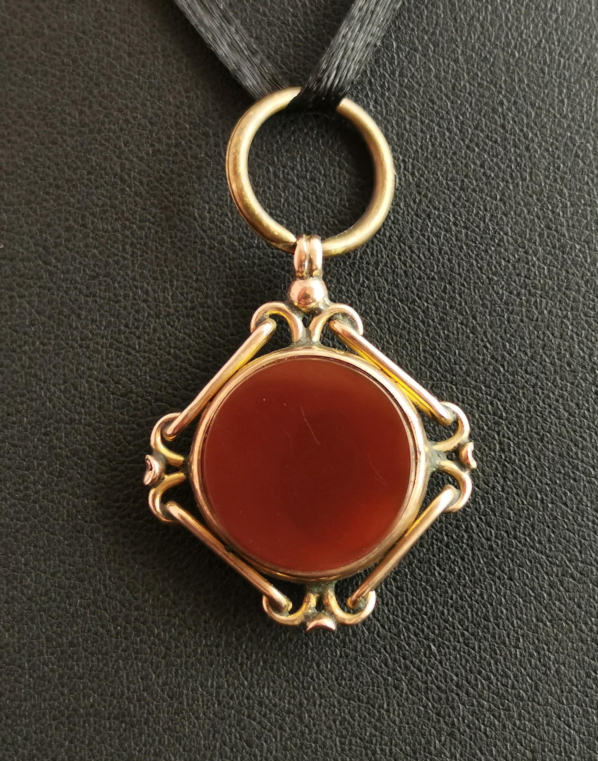 Antique 9k Rose Gold Compass Pendant, Carnelian Fob In Fair Condition In NEWARK, GB