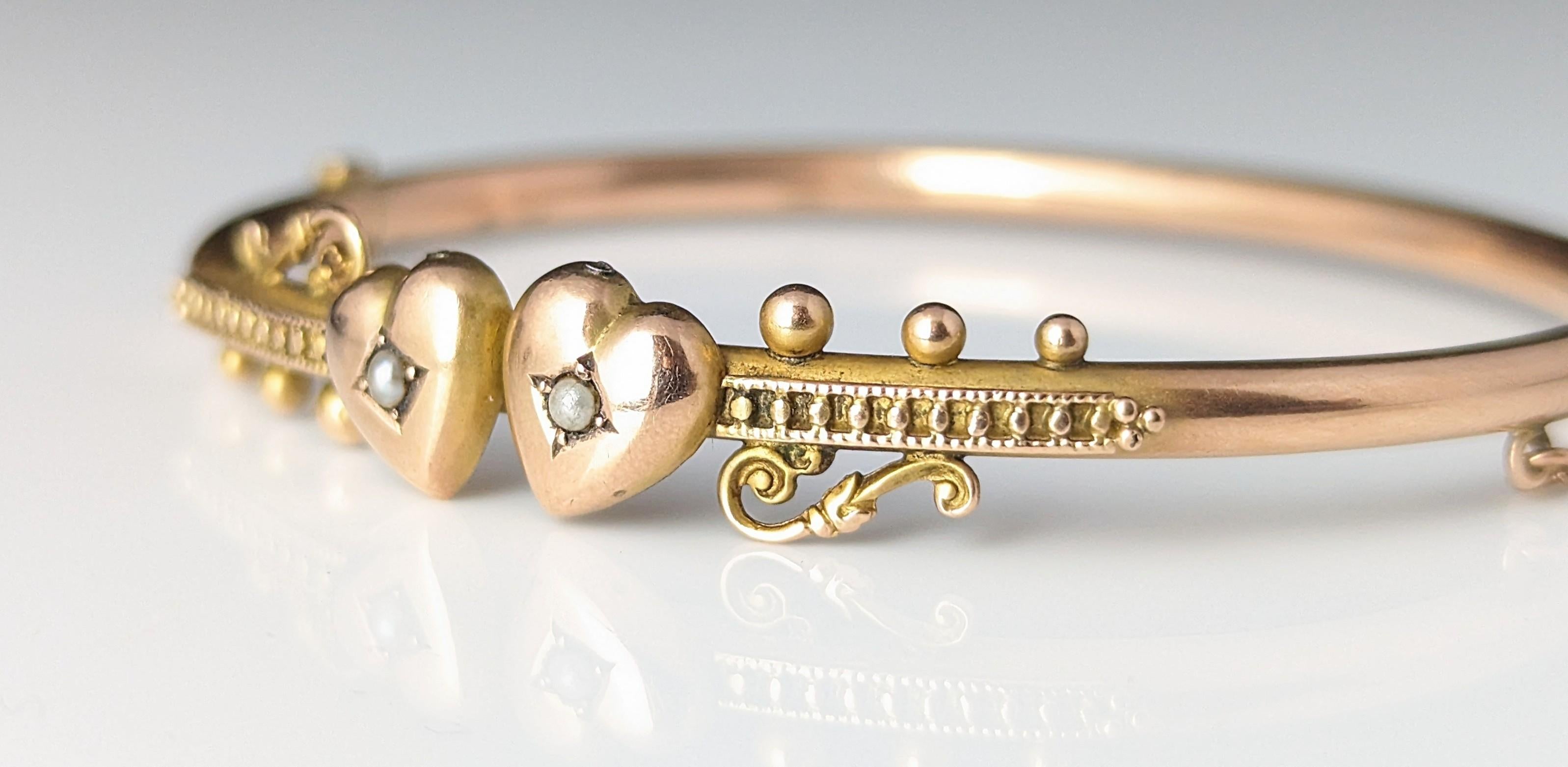 Bracelet ancien en or rose 9k à double coeurs, édouardien, perle en vente 12