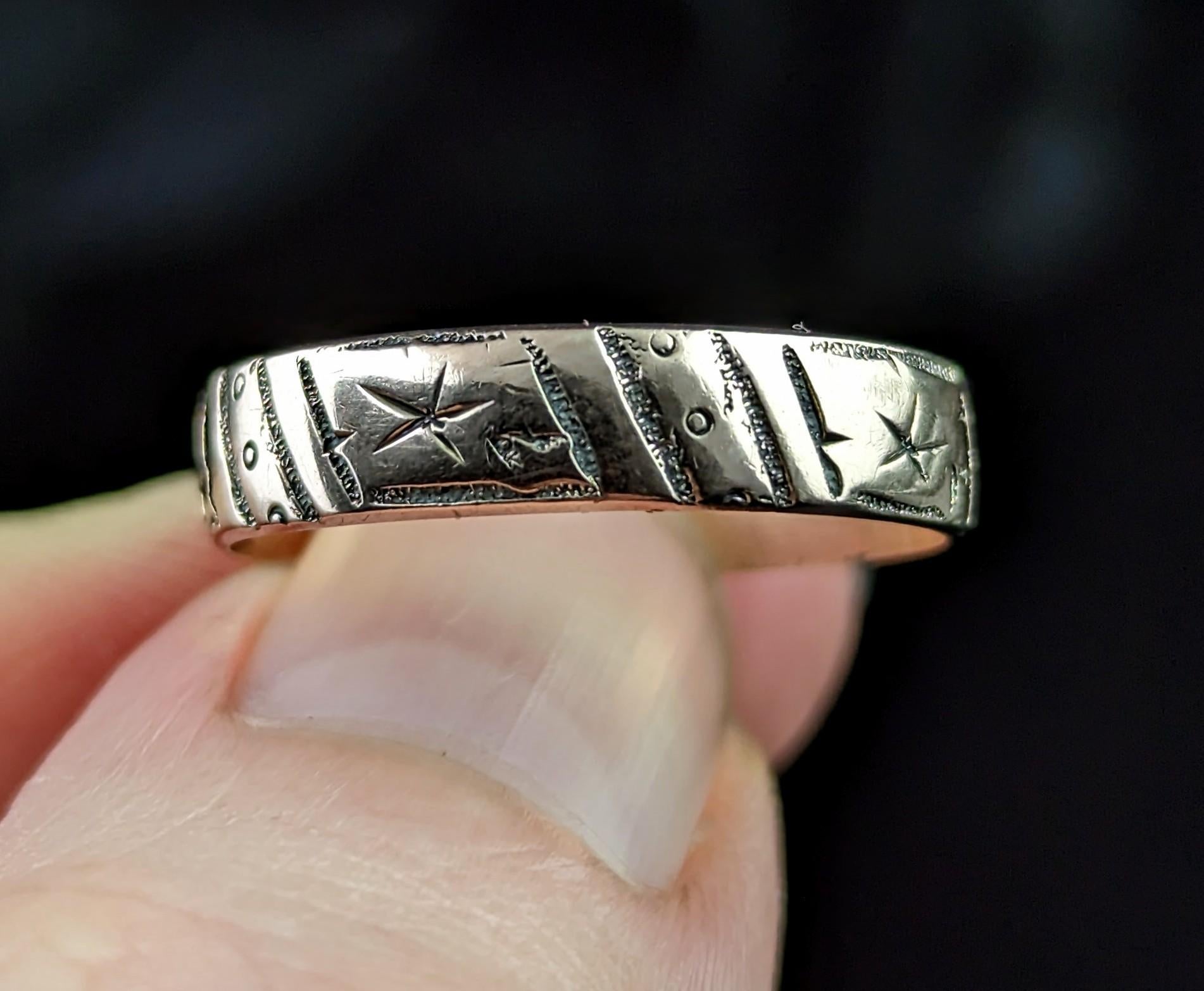 Antiker Ring aus 9 Karat Roségold mit Gravur, viktorianisch für Damen oder Herren