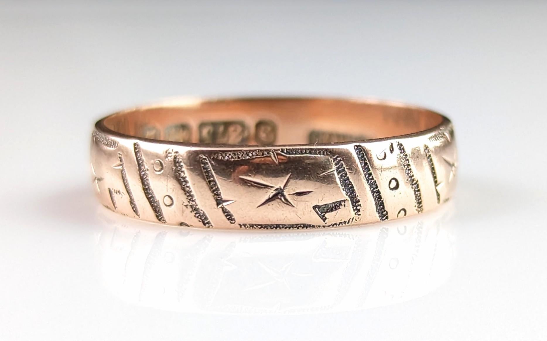 Antiker Ring aus 9 Karat Roségold mit Gravur, viktorianisch 4