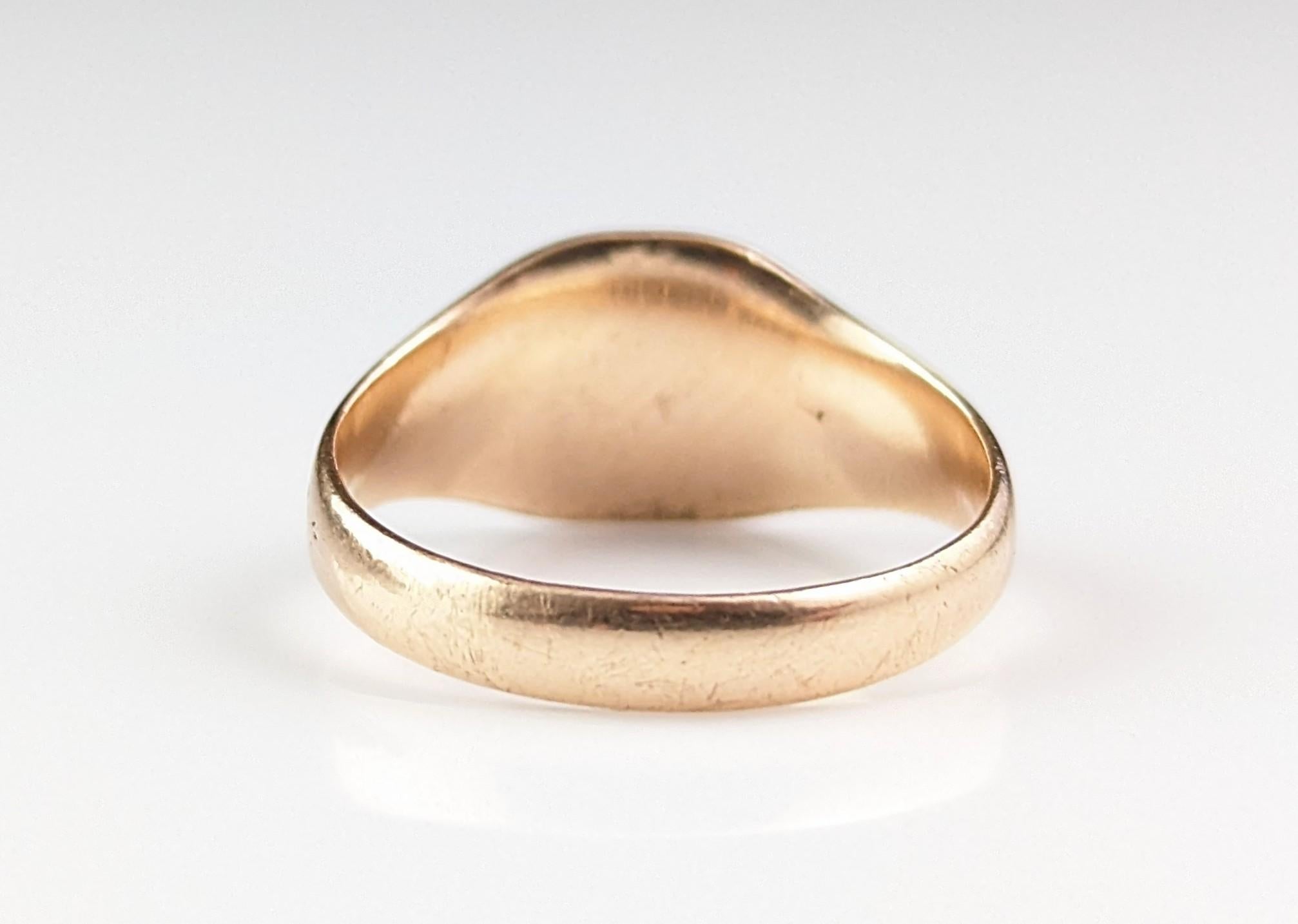 Antique 9k rose gold signet ring, Pinky ring, engraved  7
