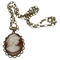 Antique 9K Yellow Gold 1.5" Victorian Cameo Pendant w/16" Large Link Cable Chain