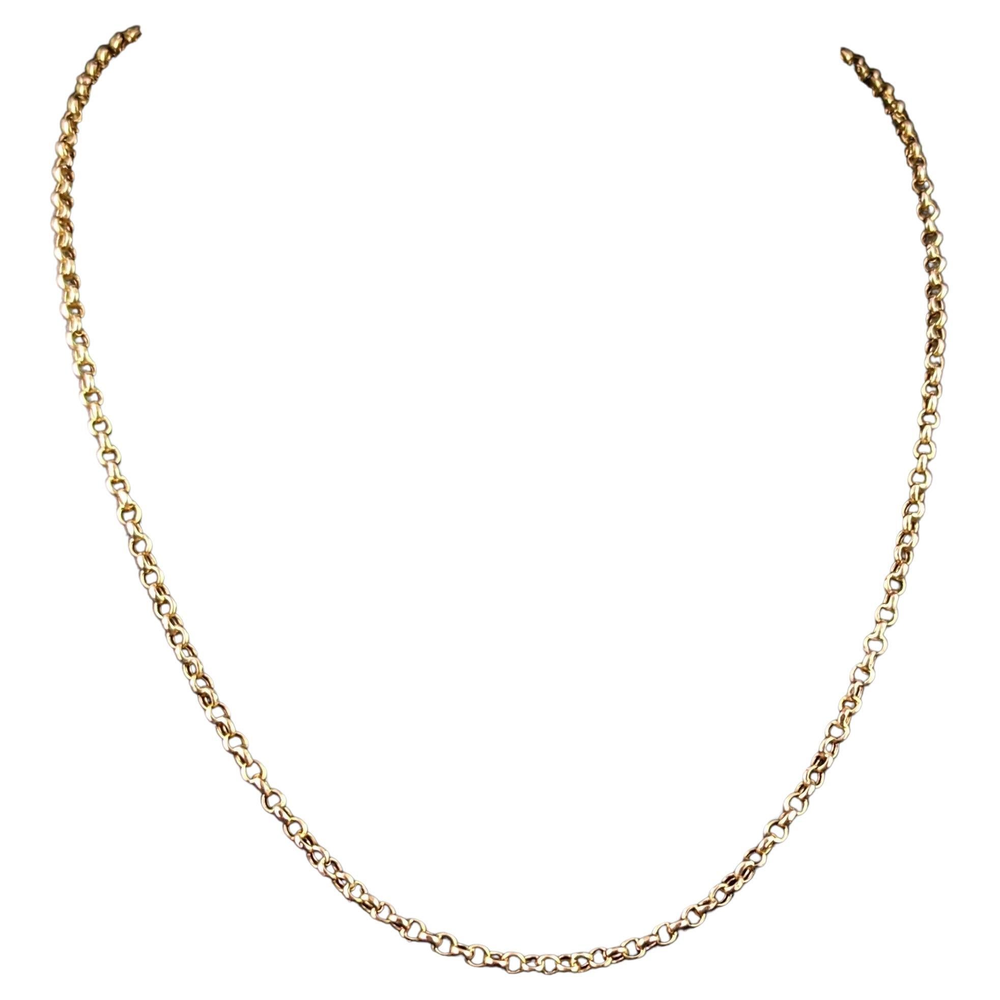 Collier ancien en or jaune 9k à maillons de type "belcher".