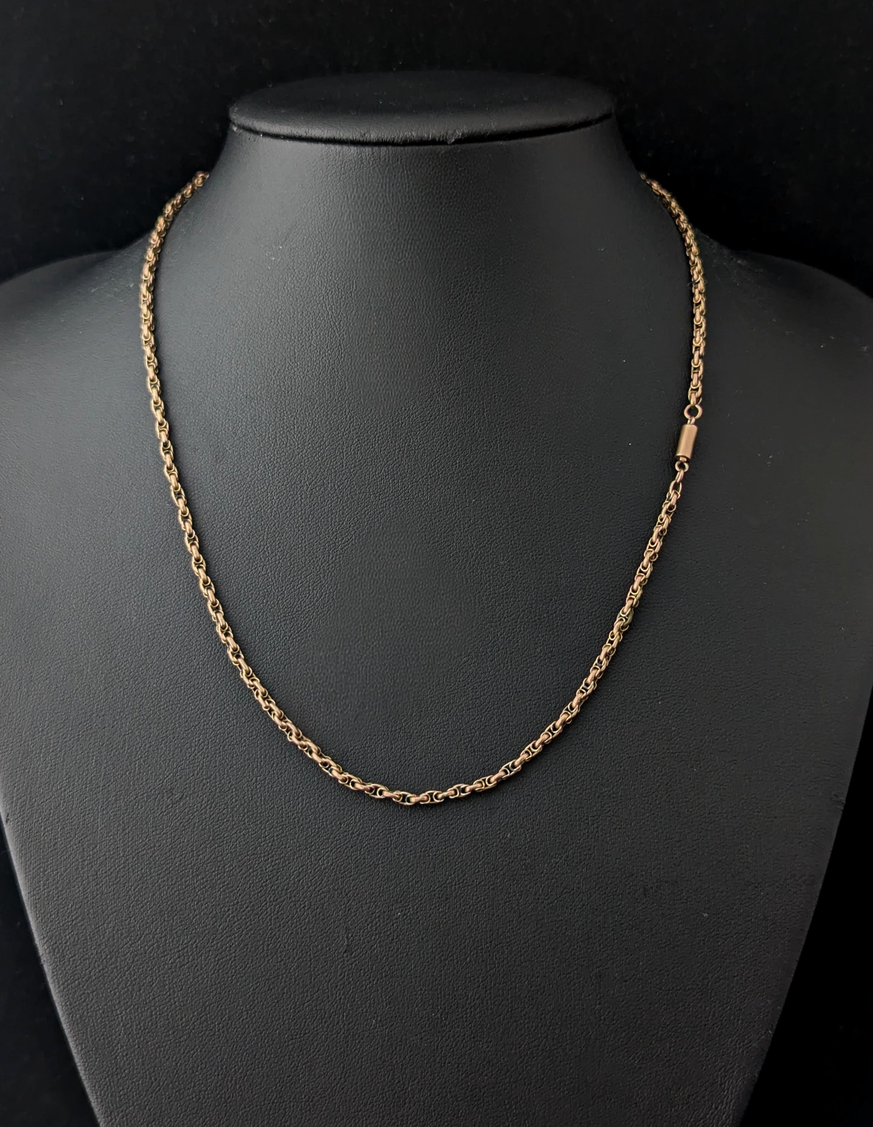 Collier ancien en or jaune 9k à double maille Rolo en vente 6