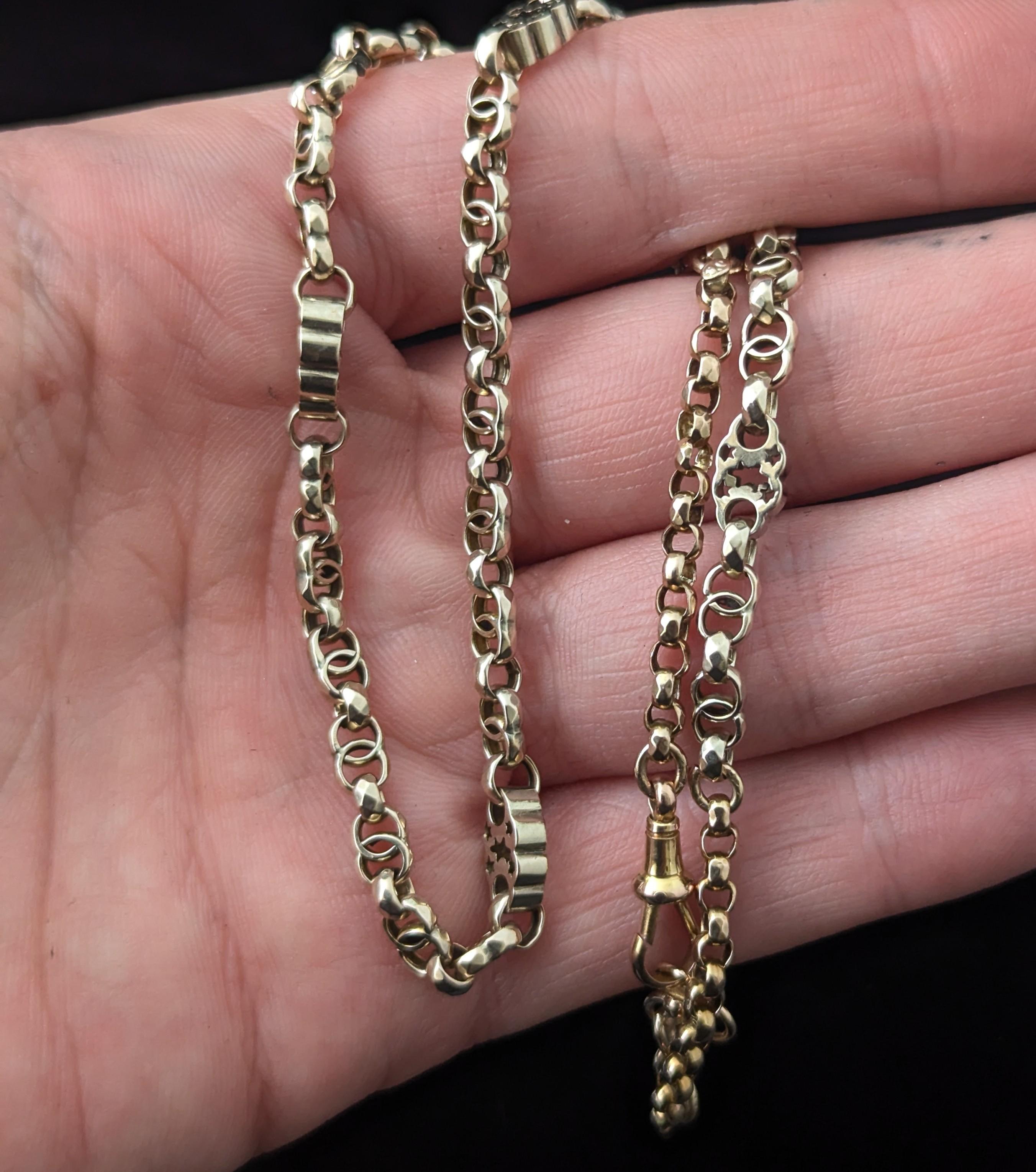 Collier ancien en or jaune 9k à maillons fantaisie en vente 5