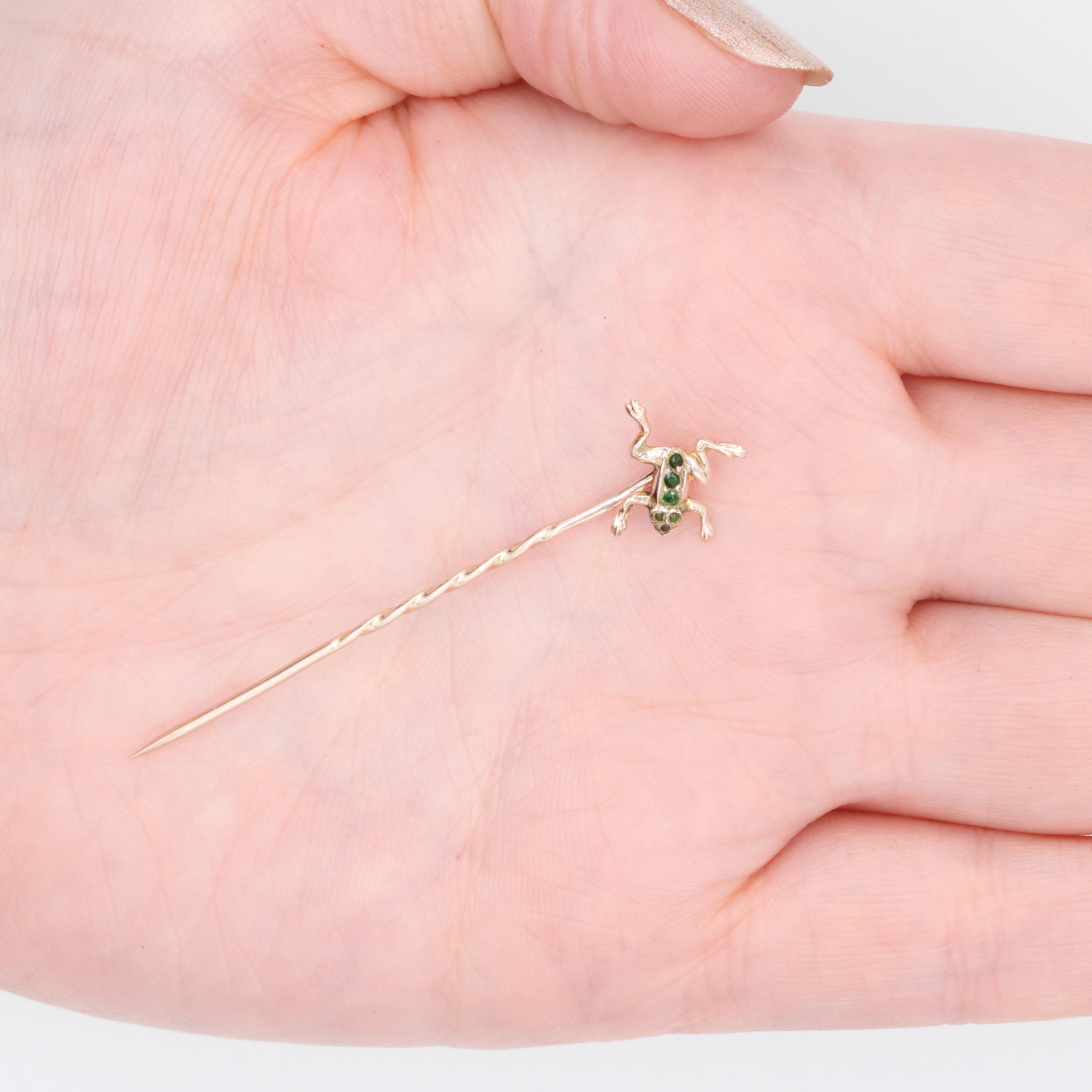 Antique 9K Yellow Gold Forest Green Gem Set Frog Stick Pin 6