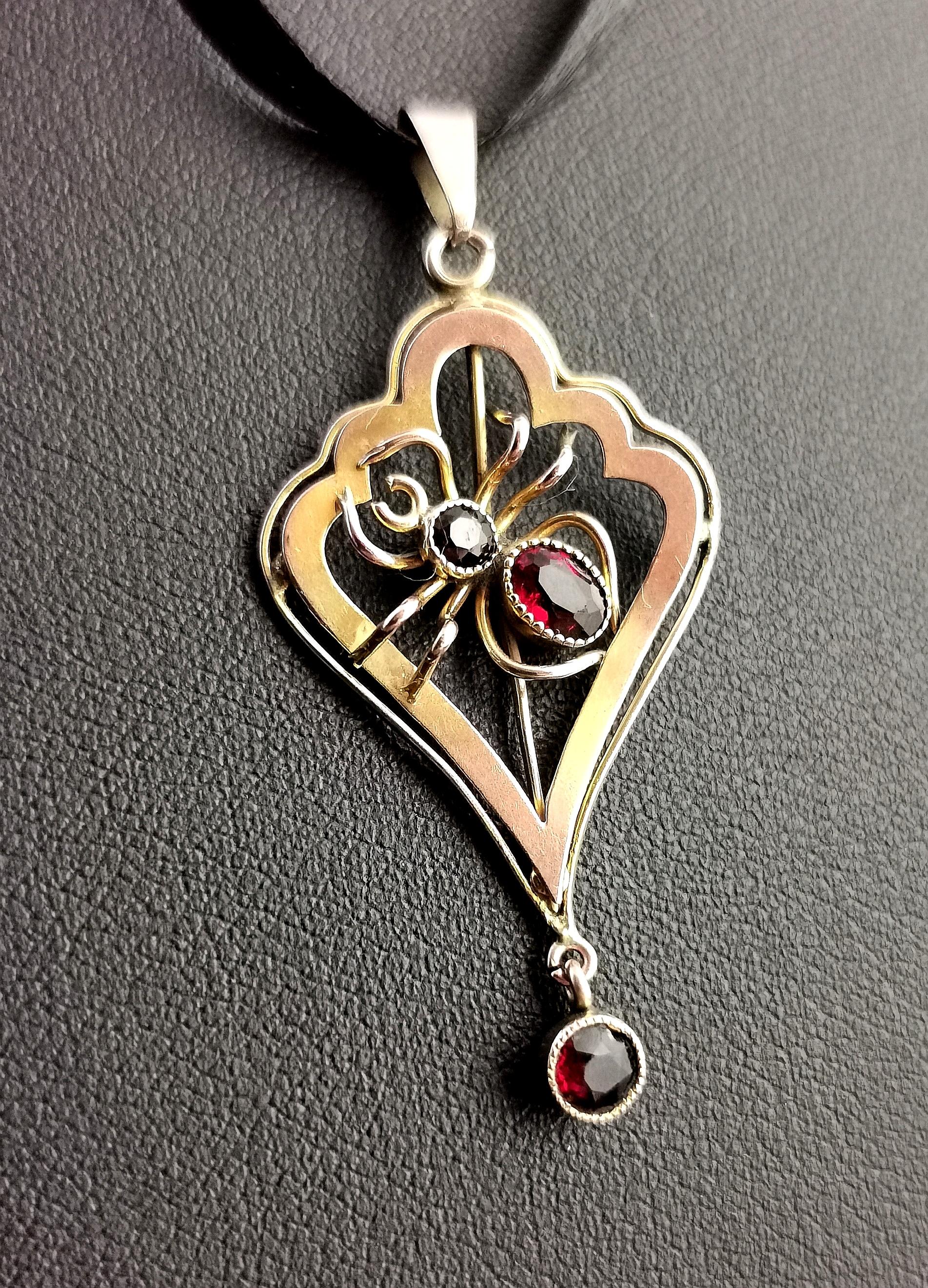 Antique 9kt Gold Spider Pendant, Lavalier, Art Nouveau In Good Condition In NEWARK, GB