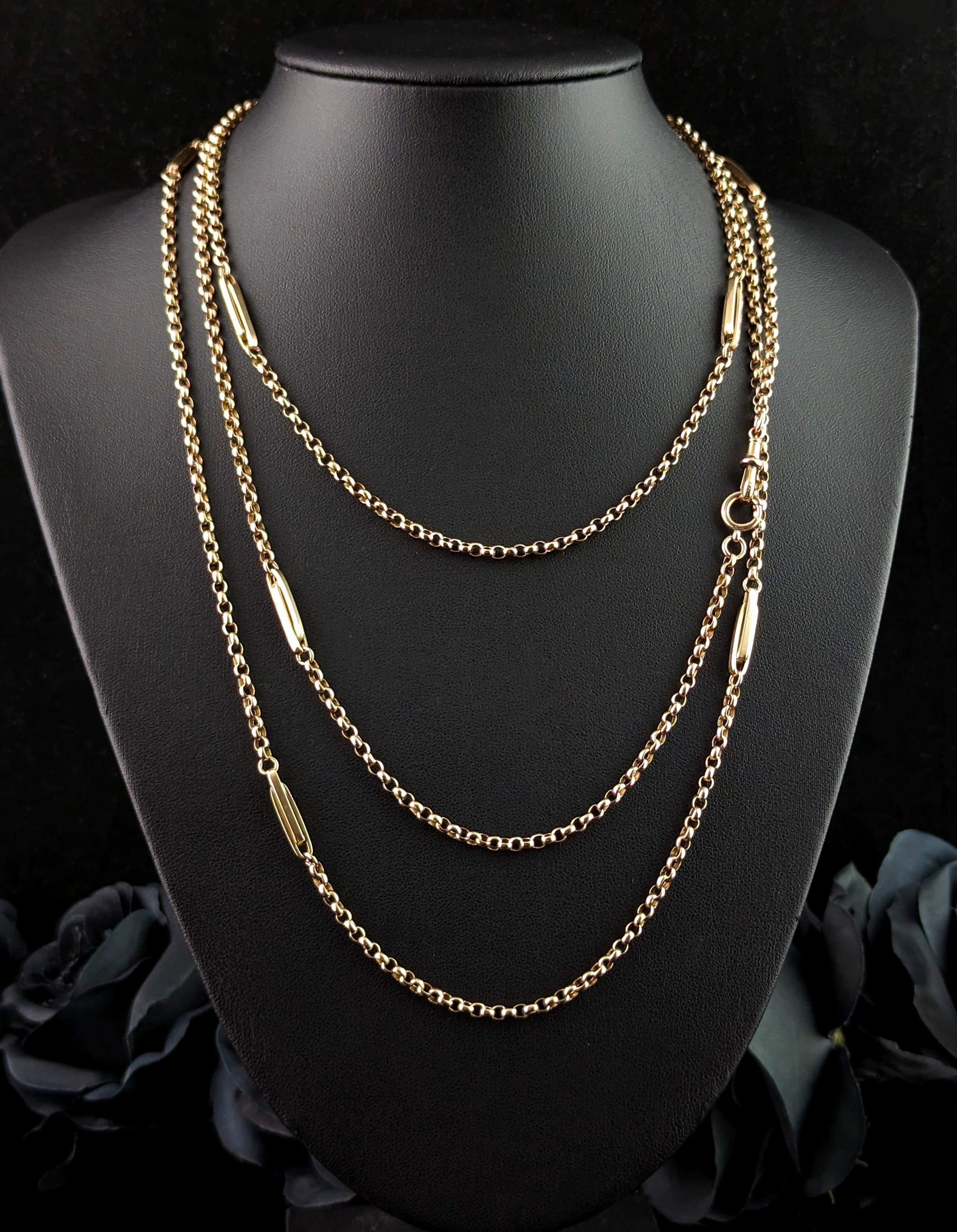 Long collier à maillons fantaisie en or jaune 9 carats ancien, chaîne de garde victorienne  en vente 4