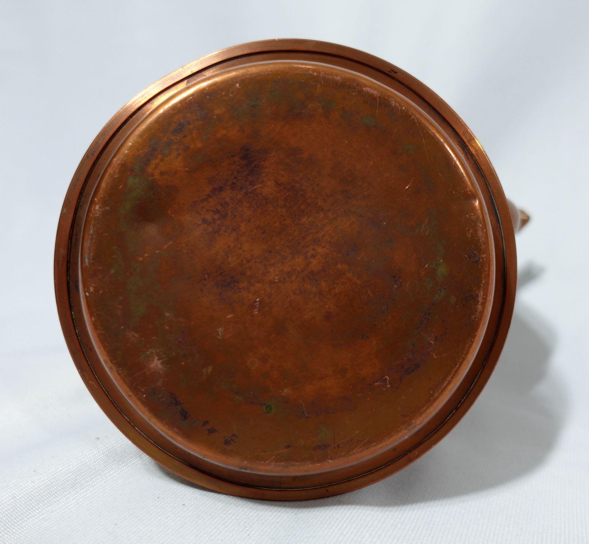 Antique A  English Copper Tea Kettle, TC#08 For Sale 1
