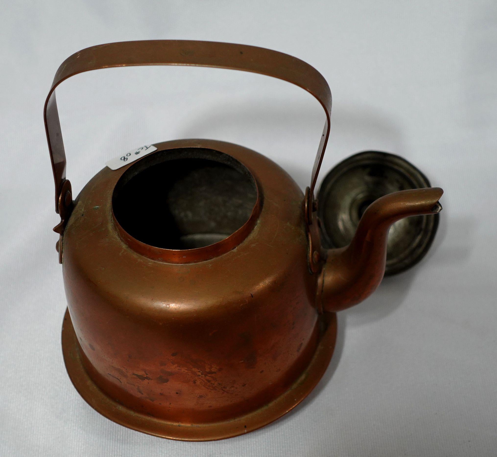 Antique A  English Copper Tea Kettle, TC#08 For Sale 2