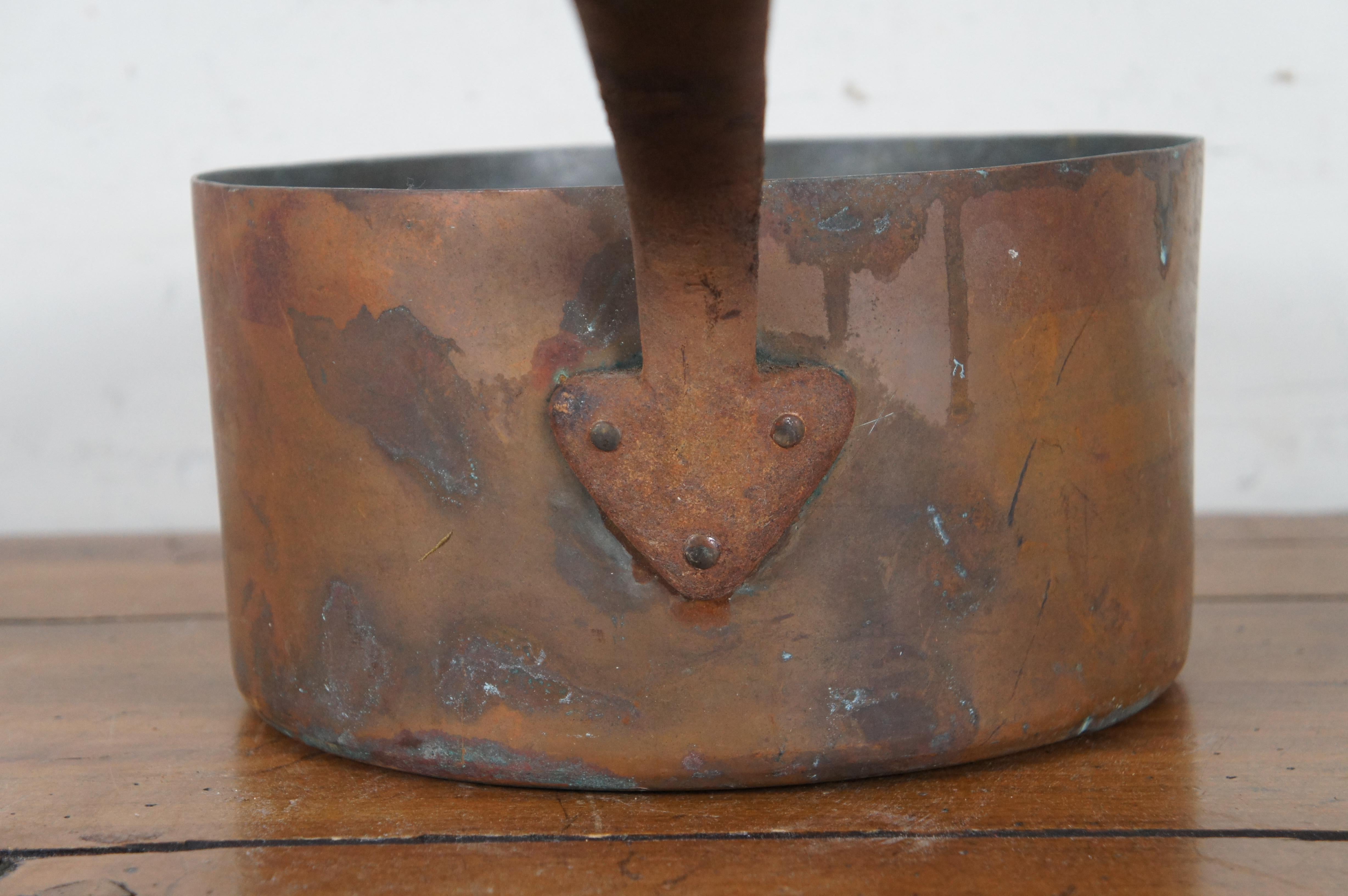 Antiguo A La Menagere Olla de cobre Sartén Utensilios de cocina París Francia 19 siglo XX en venta