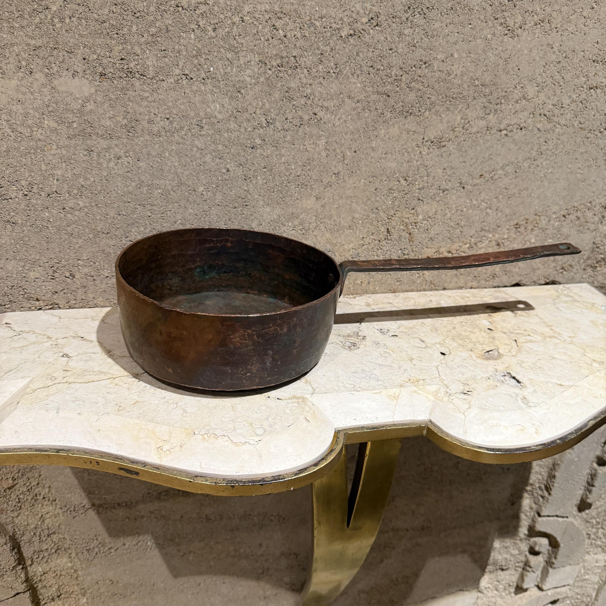 For your consideration, an antique a La Menagere (Bistro) copper stock pot sauce pan or cookware. France circa early 1900s. Country Kitchen Style. No label or markings present. 
Beautiful construction all in copper. 

Dimensions: 3.25 H x 8.25 W